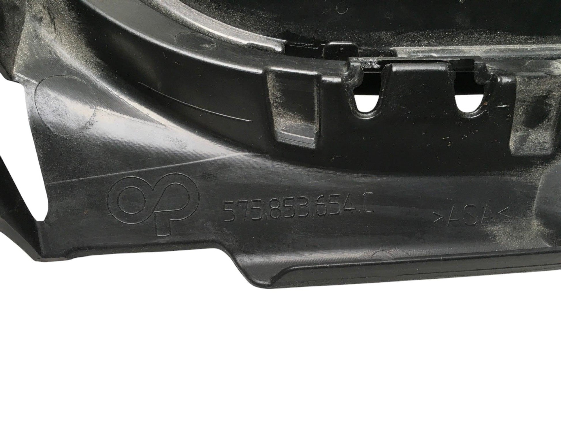 Rejilla radiador Seat Ateca KH - 575853654C