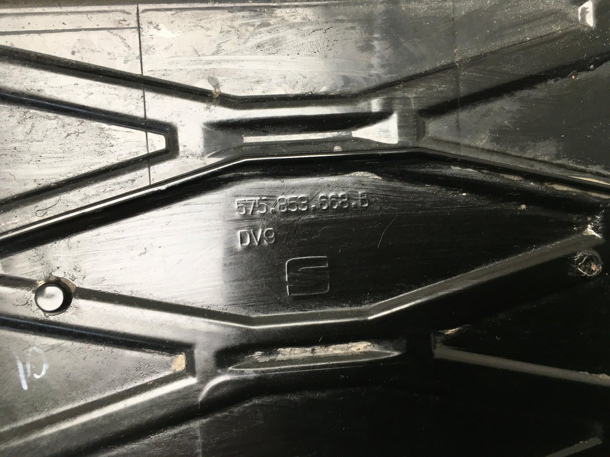 Rejilla Radiador Seat Ateca KH - 575853668B