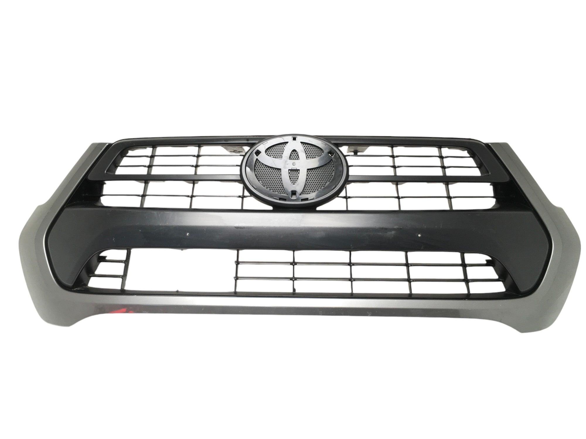 Rejilla Radiador Toyota Hilux Invincible Fase 2 - 531000KJ80