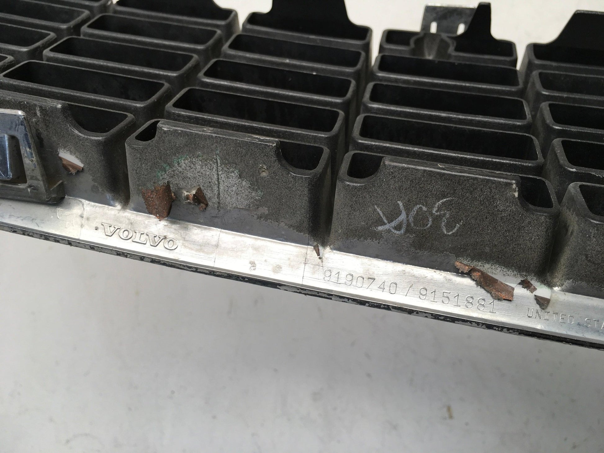 Rejilla Radiador Volvo S60 I - 9190740