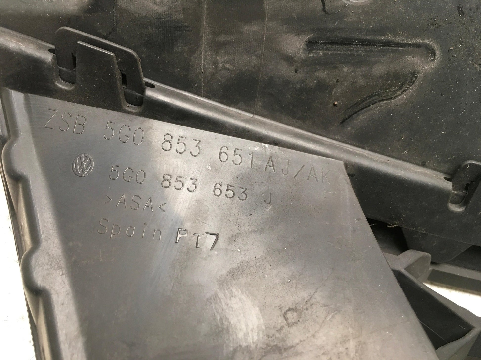 Rejilla Radiador VW Golf VII GTD - 5G0853651AJ