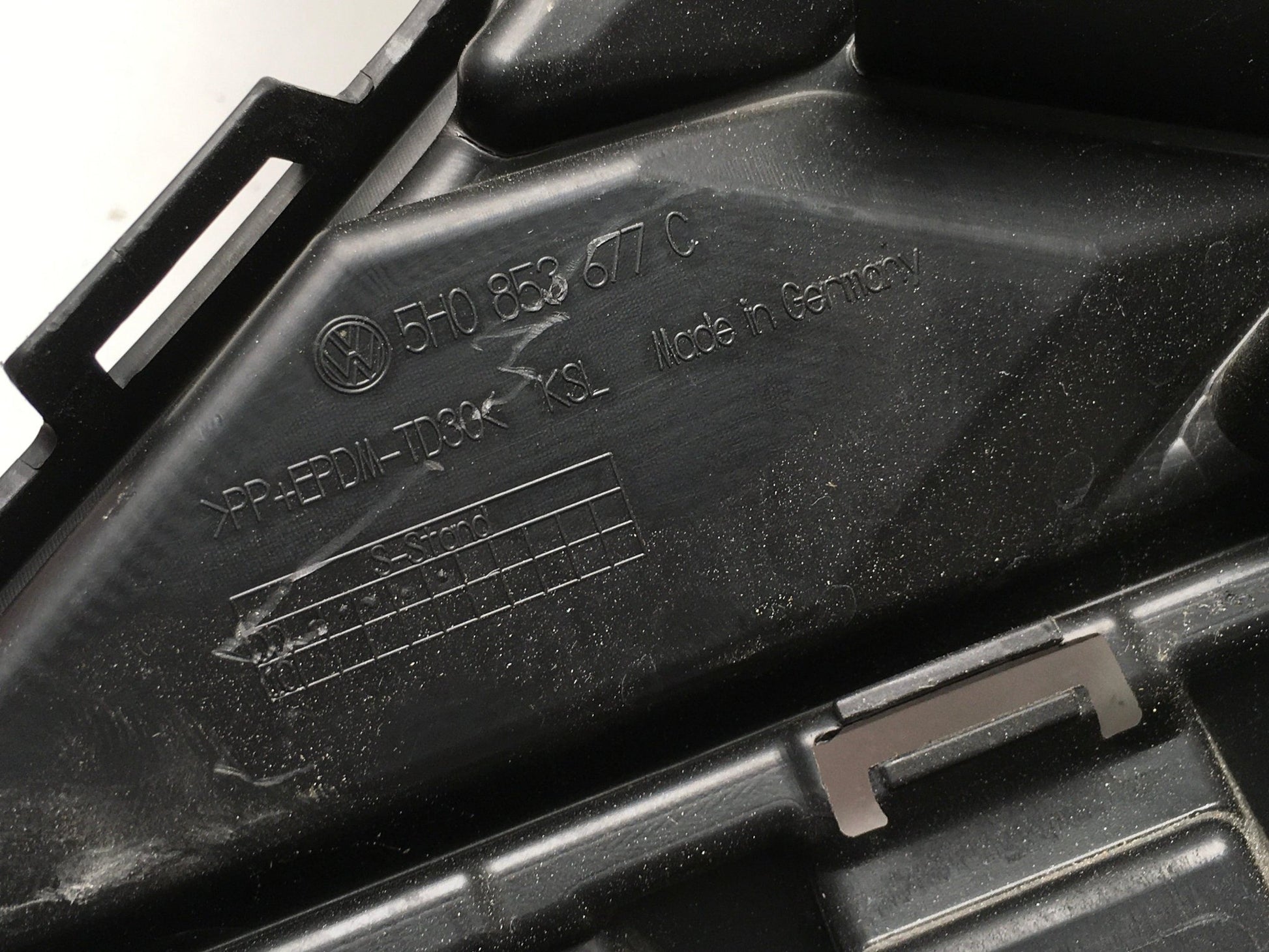 Rejilla radiador VW Golf VIII - 5H0853677C