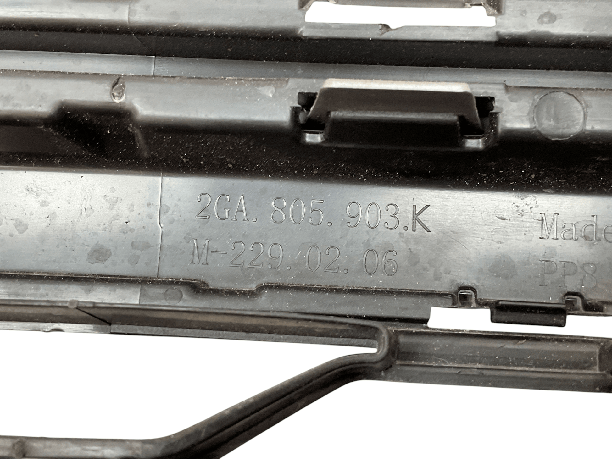 Rejilla radiador VW T - Roc 2021 2025 - 2GA805903K