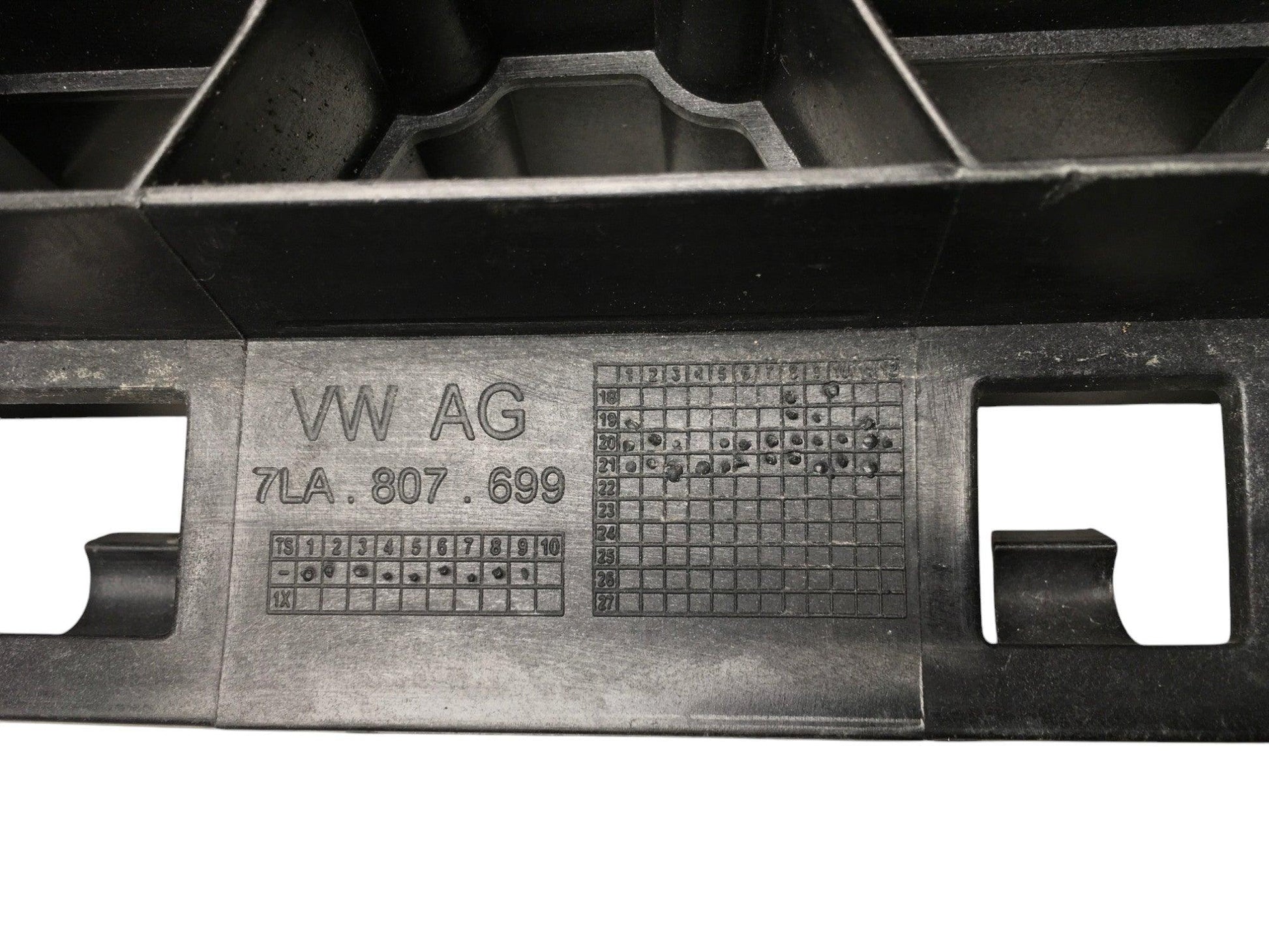 Rejilla Radiador VW T6 Fase 2 - 7LA807699