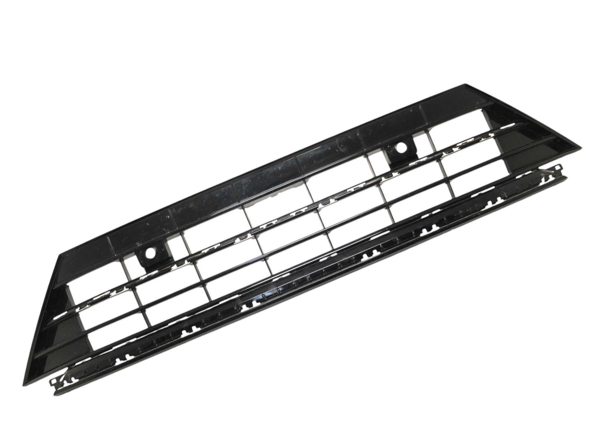 Rejilla radiador VW Tiguan II R-Line - 5NA853677 _