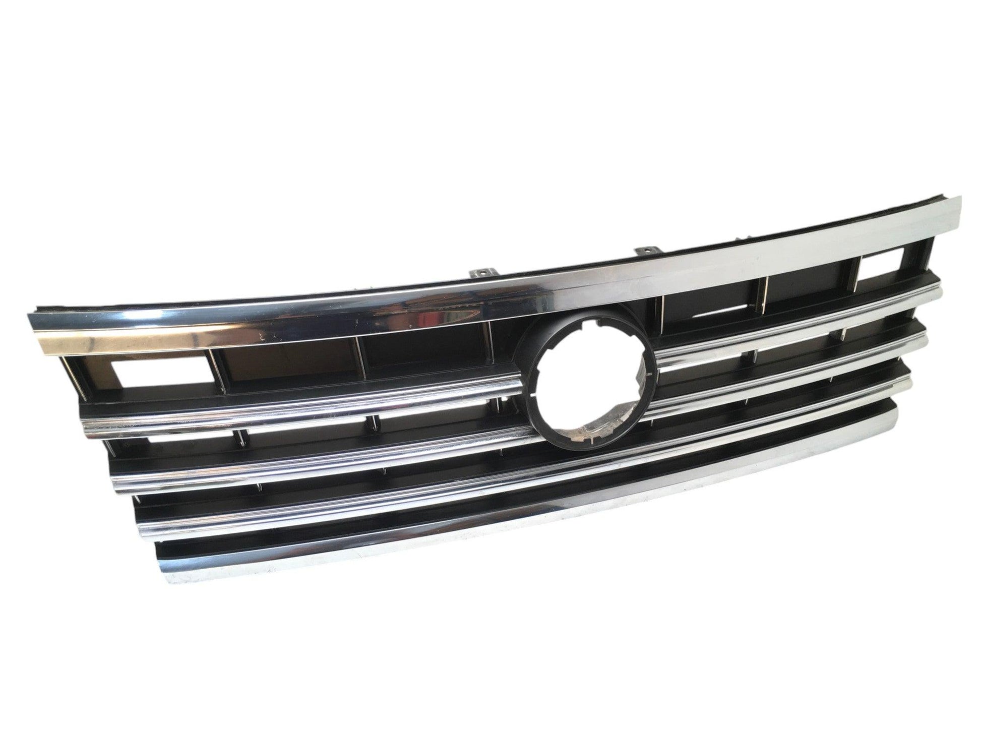 Rejilla radiador VW Touareg III - 760853696