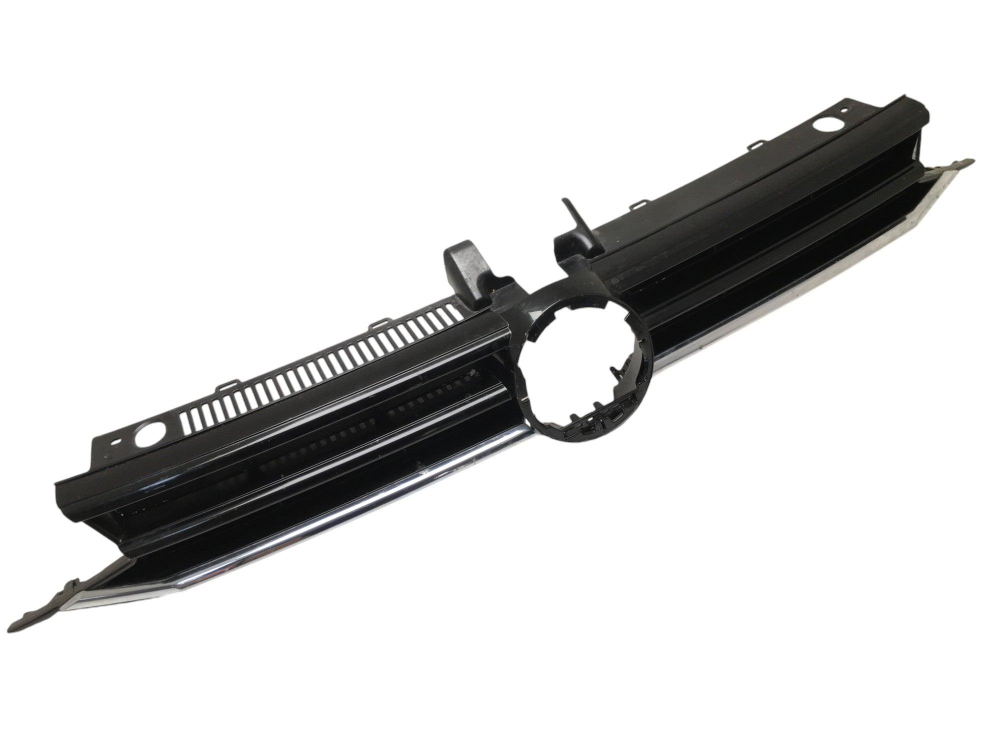 Rejilla Radiador VW Touran 5T - 5TA853651M