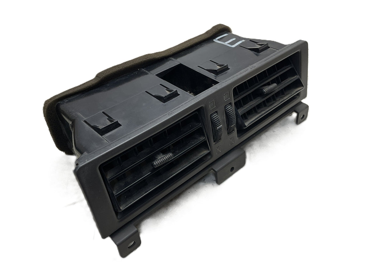 Rejilla ventilacion A/C Nissan 6875023G00