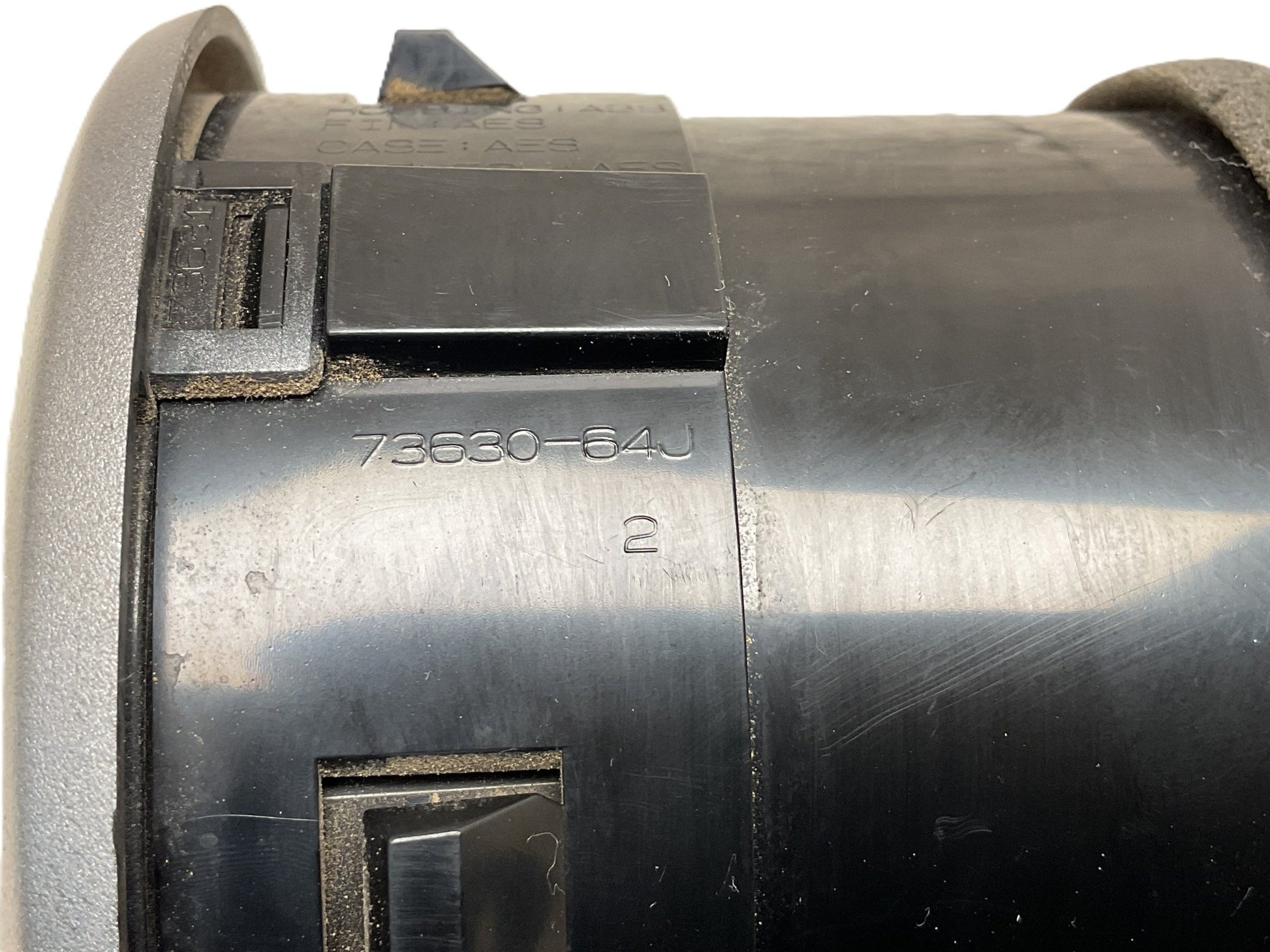 Rejilla / ventilación interior Suzuki Grand Vitara II - 73630-64J