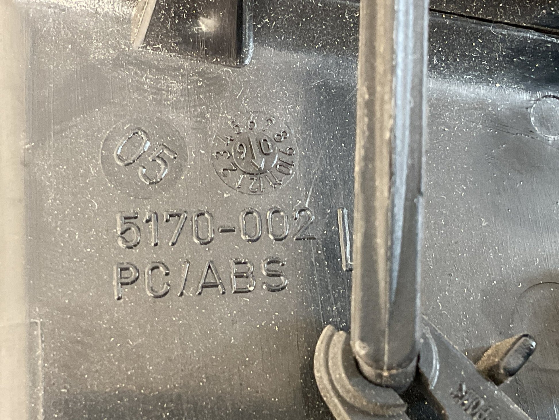 Rejilla Ventilacion izq Mercedes M W164 2005 - 2011 - 