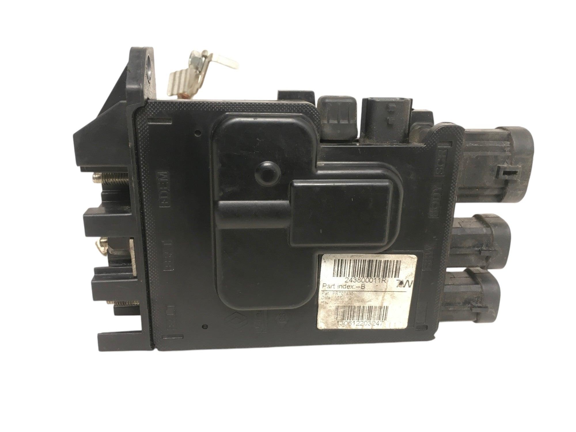 Rele Bateria Renault 243800011R - 243800011R