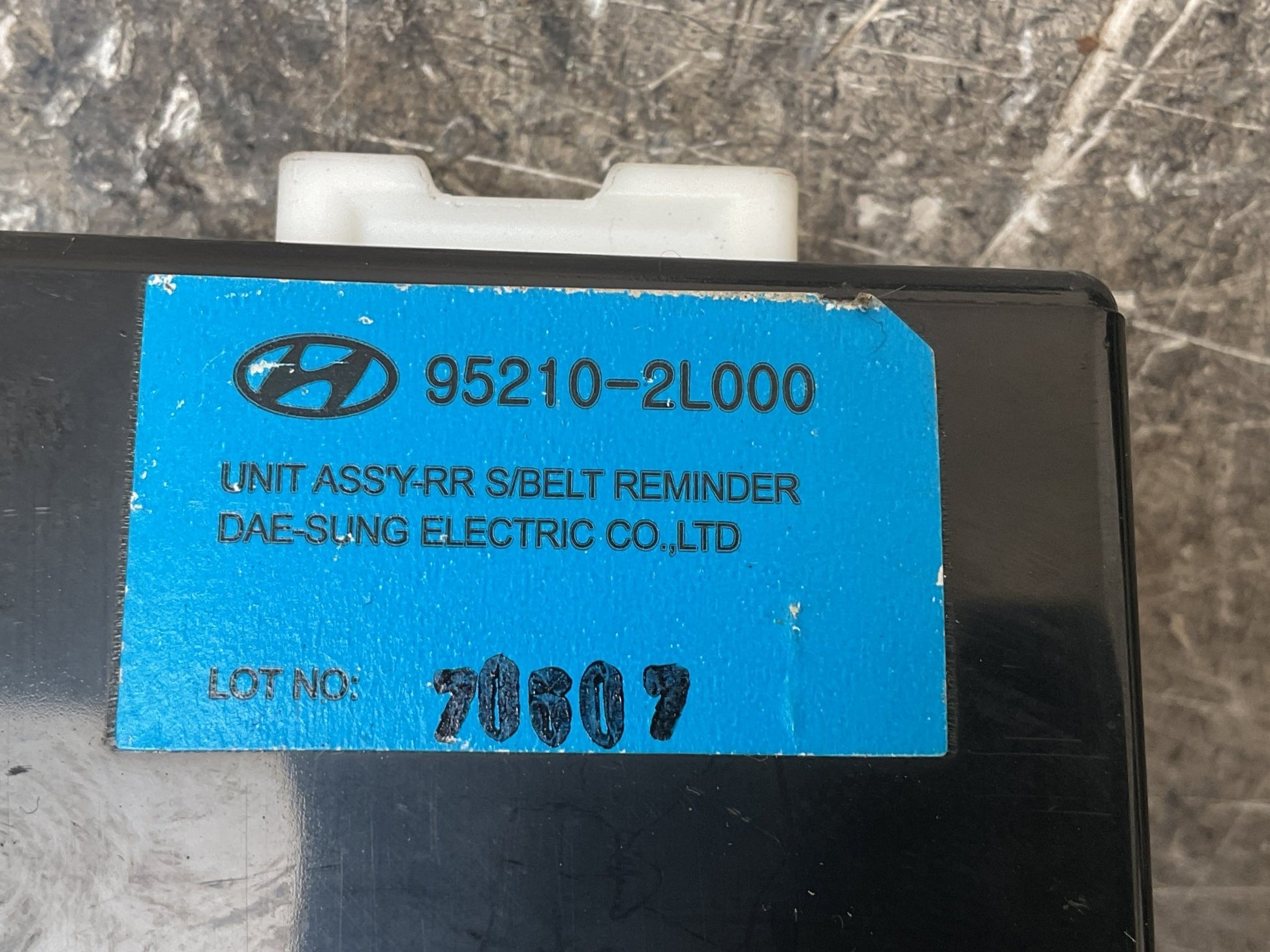 Rele Cinturon Hyundai i30 2007 - 2012 - 952102L000