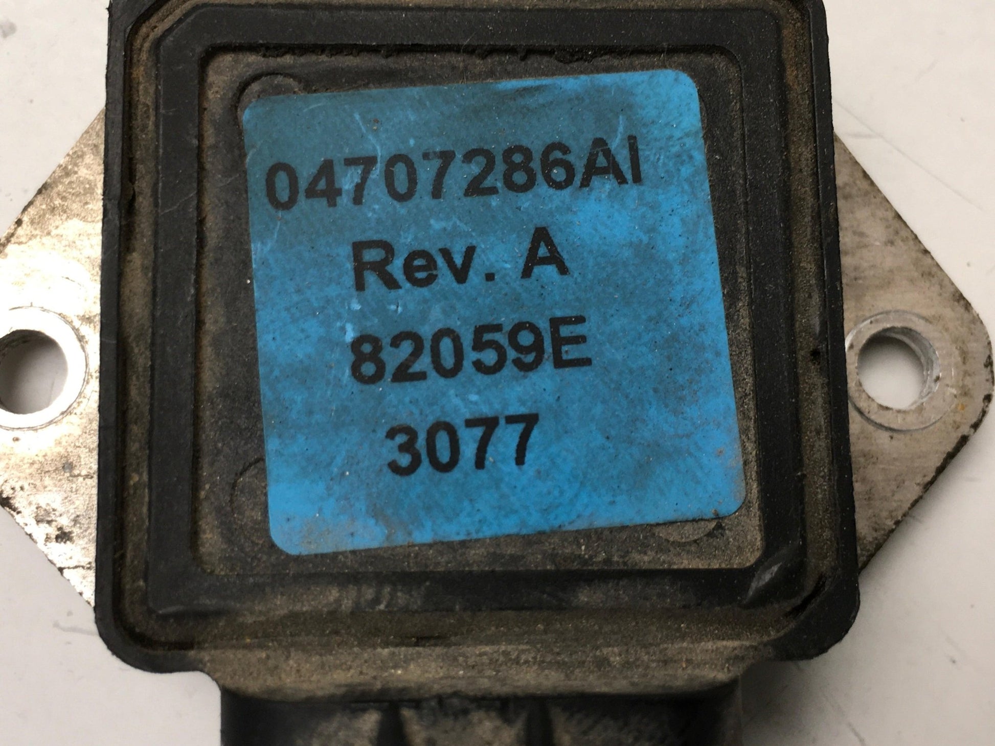 Relé radiador Jeep Grand Cherokee II - 04707286AI