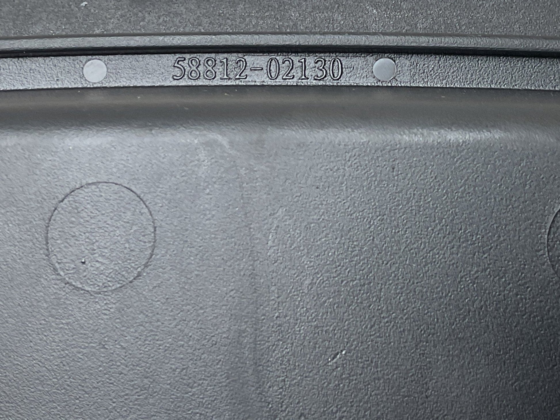 Reposabrazo Toyota Auris 12 - 18 - 5881202130