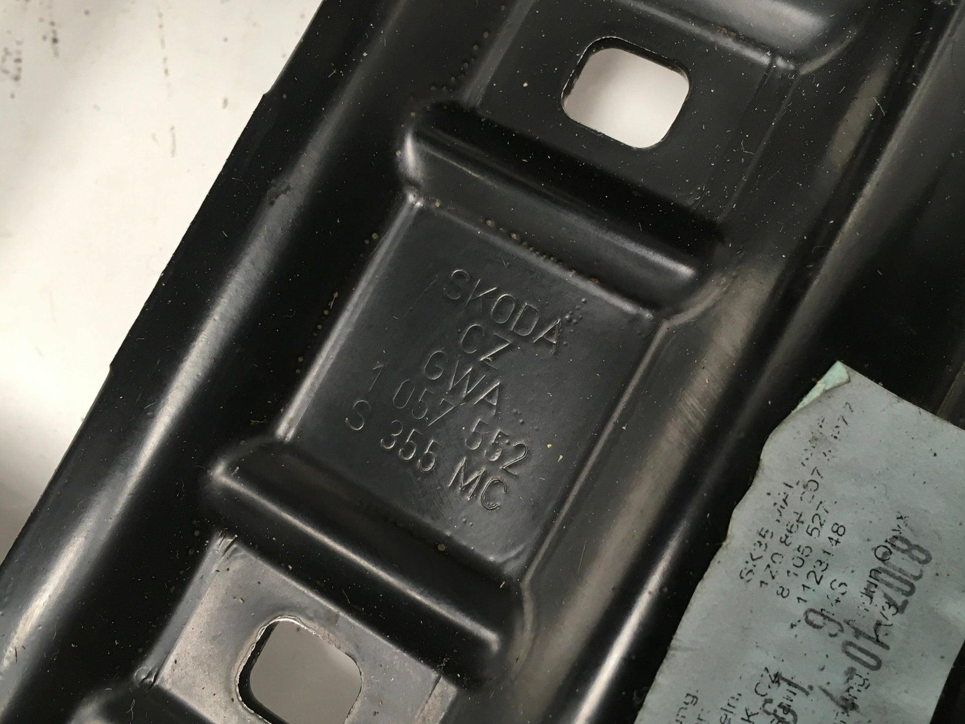 Reposabrazos Skoda Octavia II 1Z - 1Z0864207