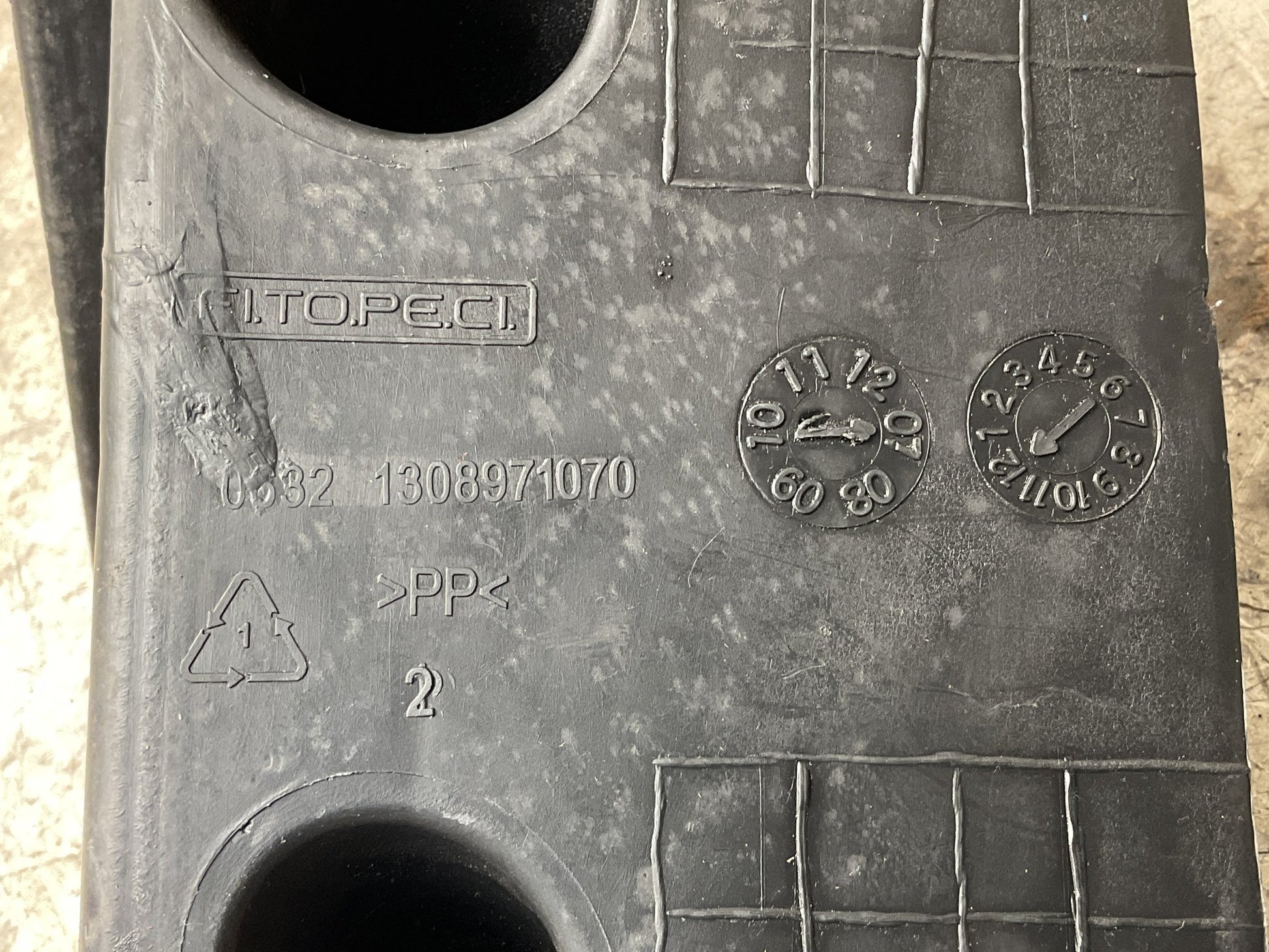 Reposapies Doblo Combo 2009 - 2019 - 1308971070