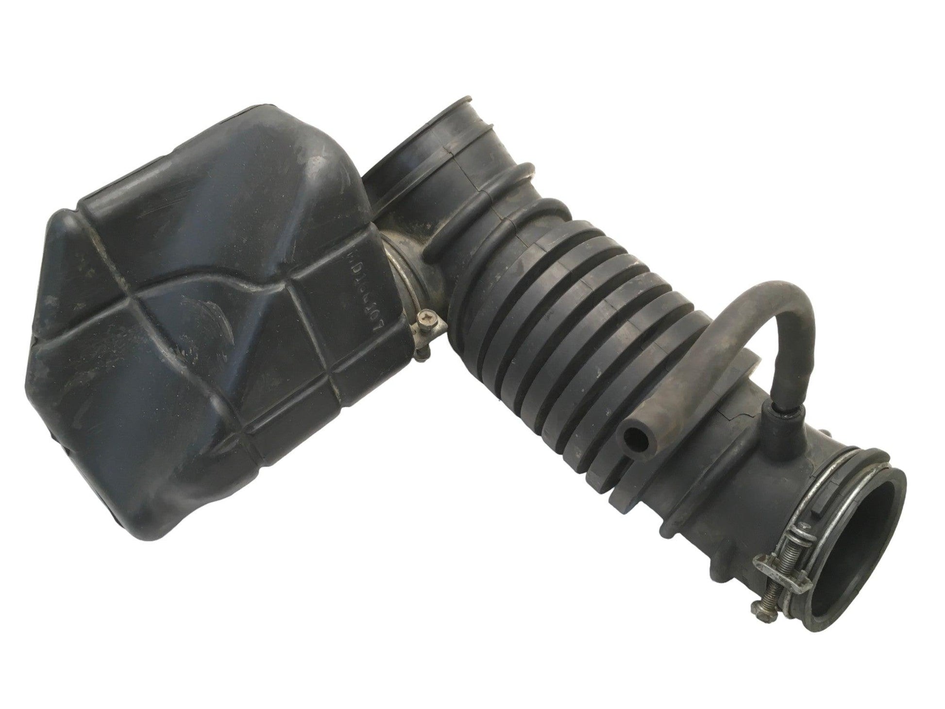 Resonador Mitsubishi Pajero II - MD166107