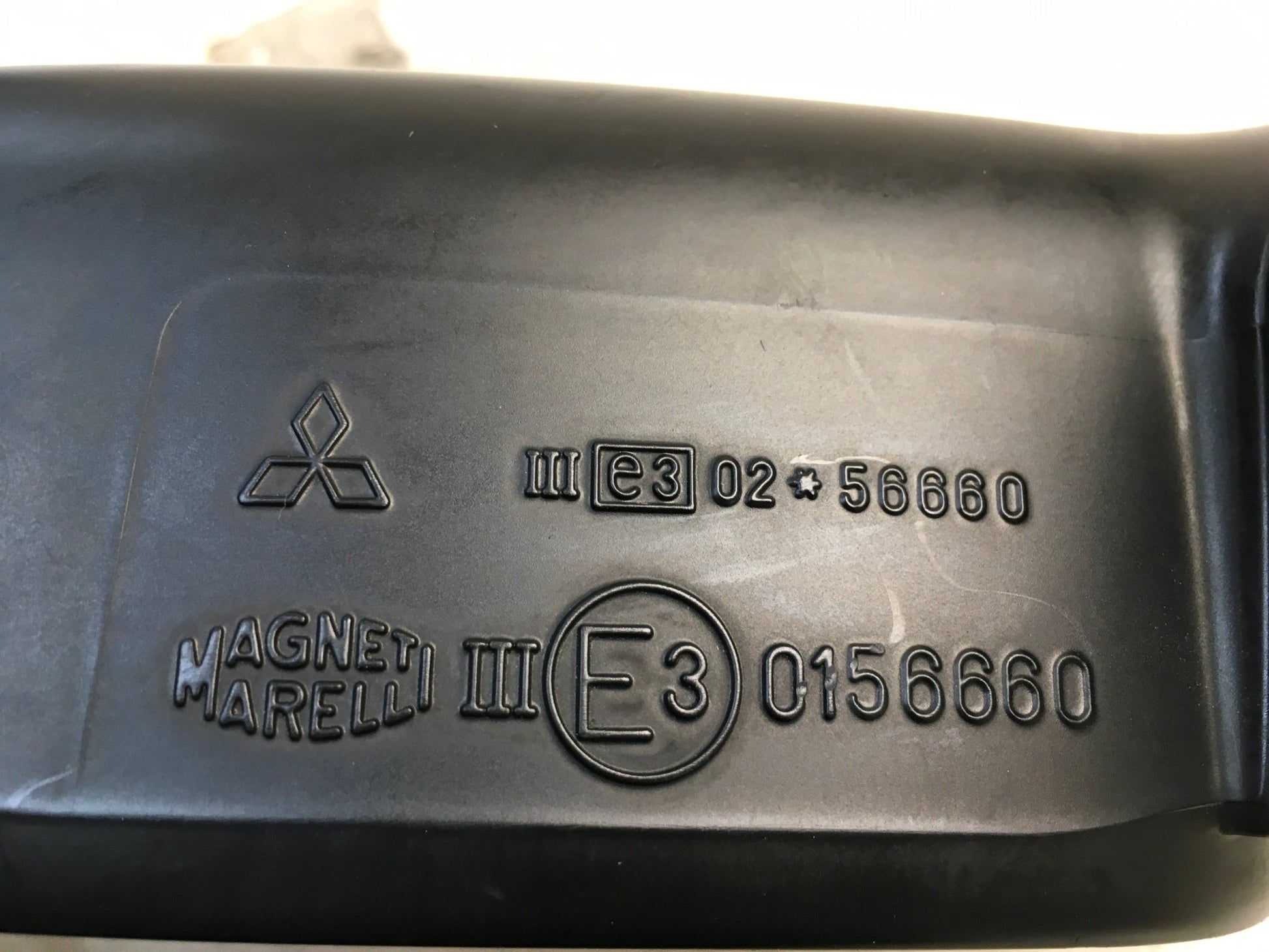 Retrovisor dcho Mitsubishi IO - E30156660