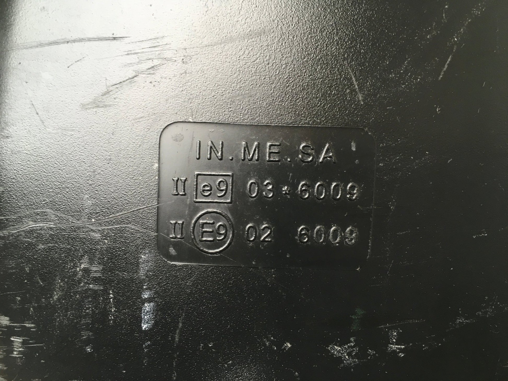 Retrovisor dcho Nissan Cabstar F24 - 