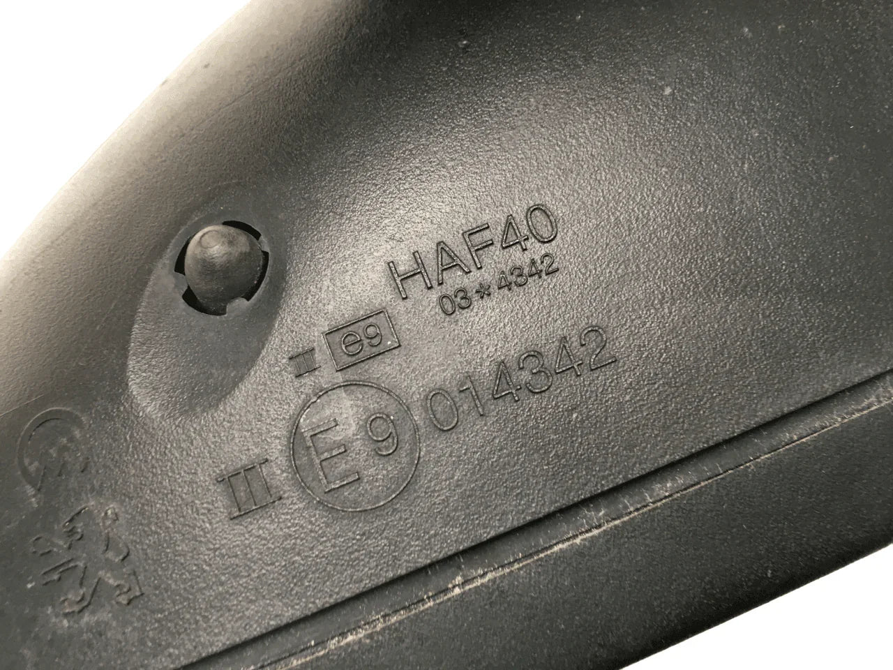 Retrovisor dcho Peugeot 207