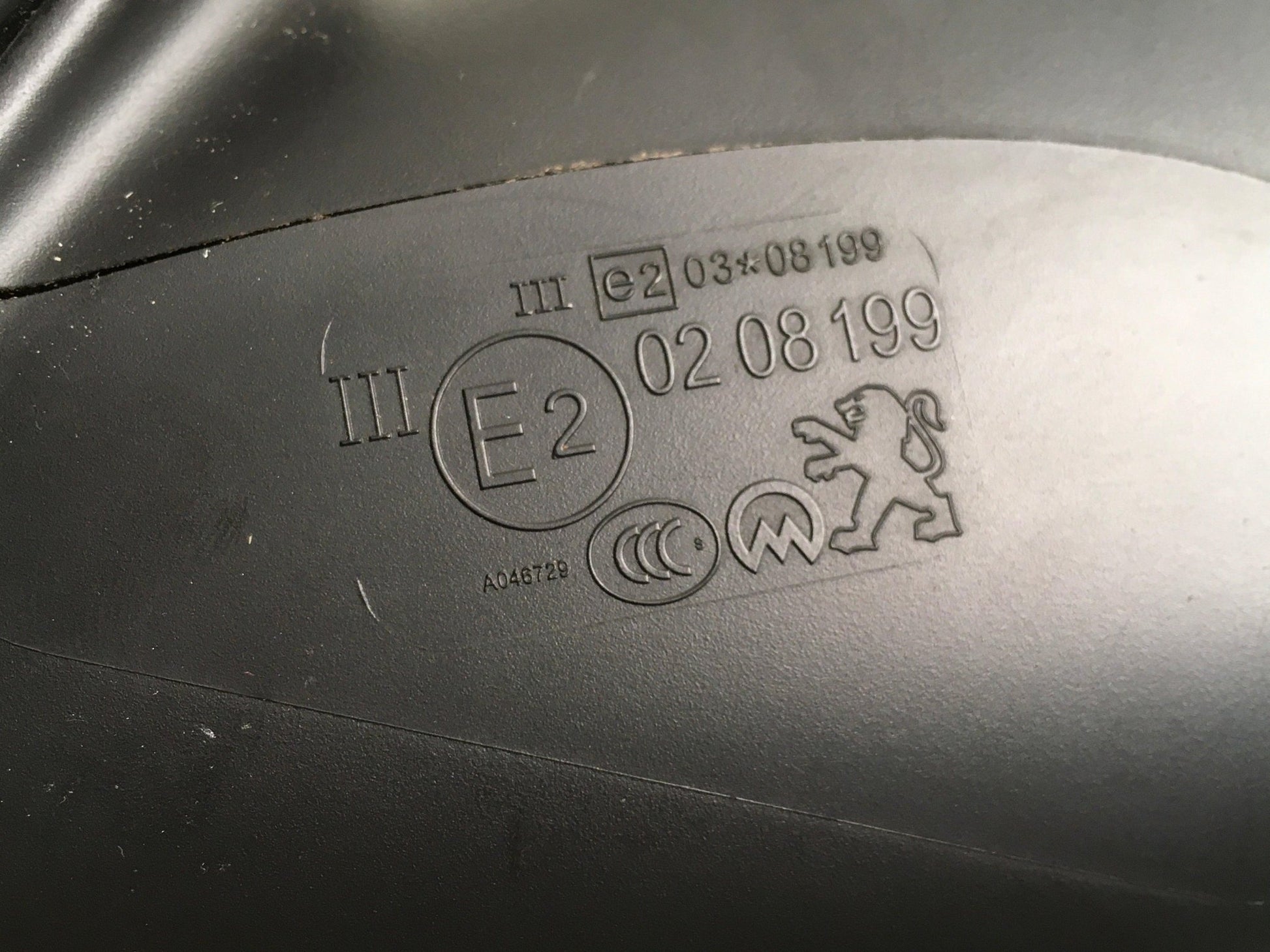 Retrovisor dcho Peugeot 3008 5008 - E20208199 _