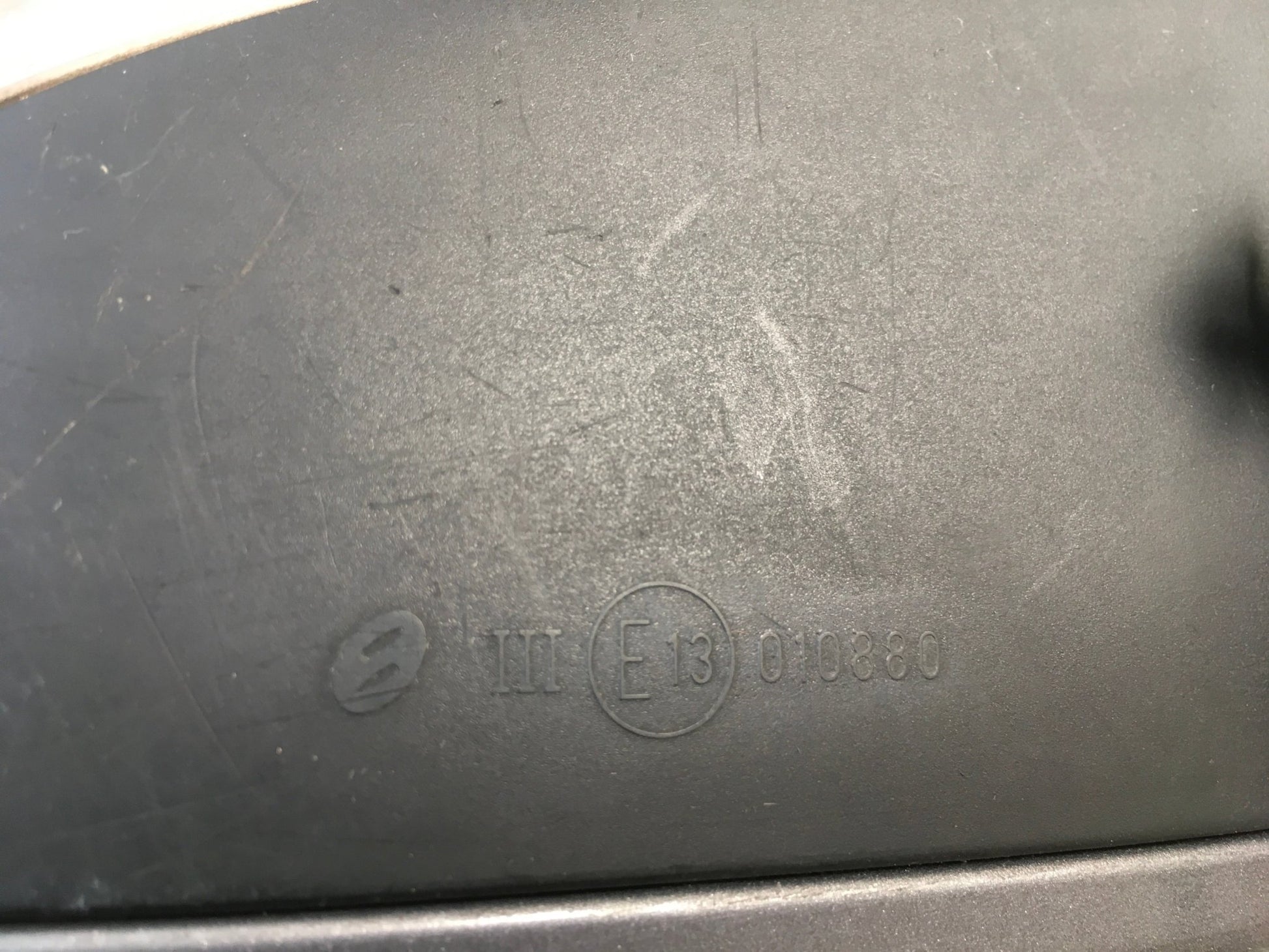 Retrovisor dcho VW Golf V 1K - E13010880