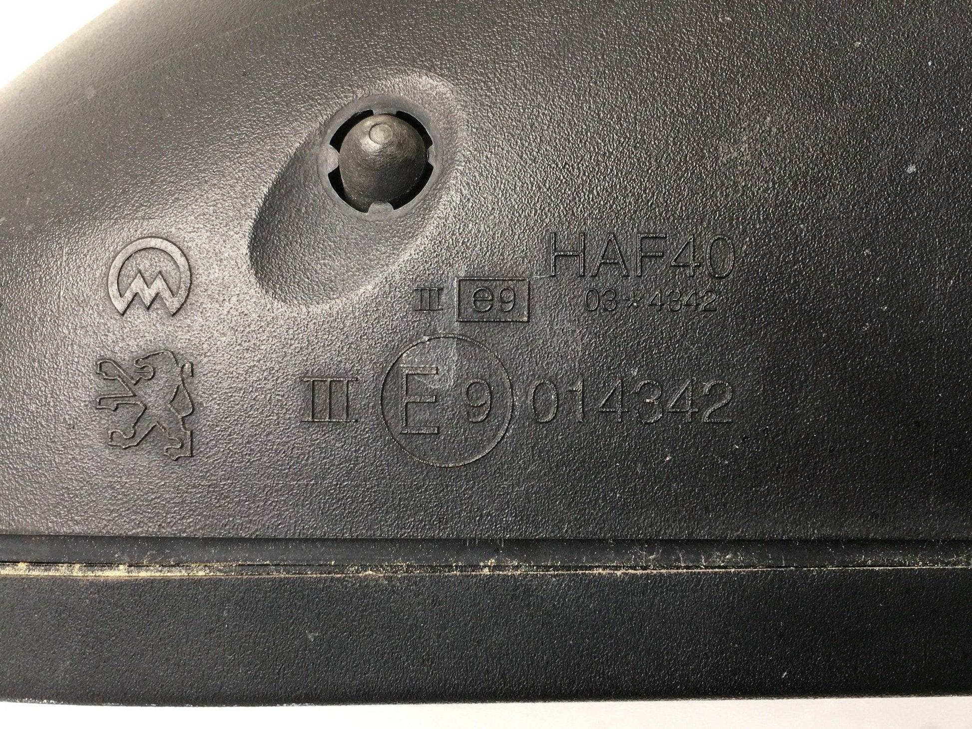 Retrovisor derecho Peugeot 207