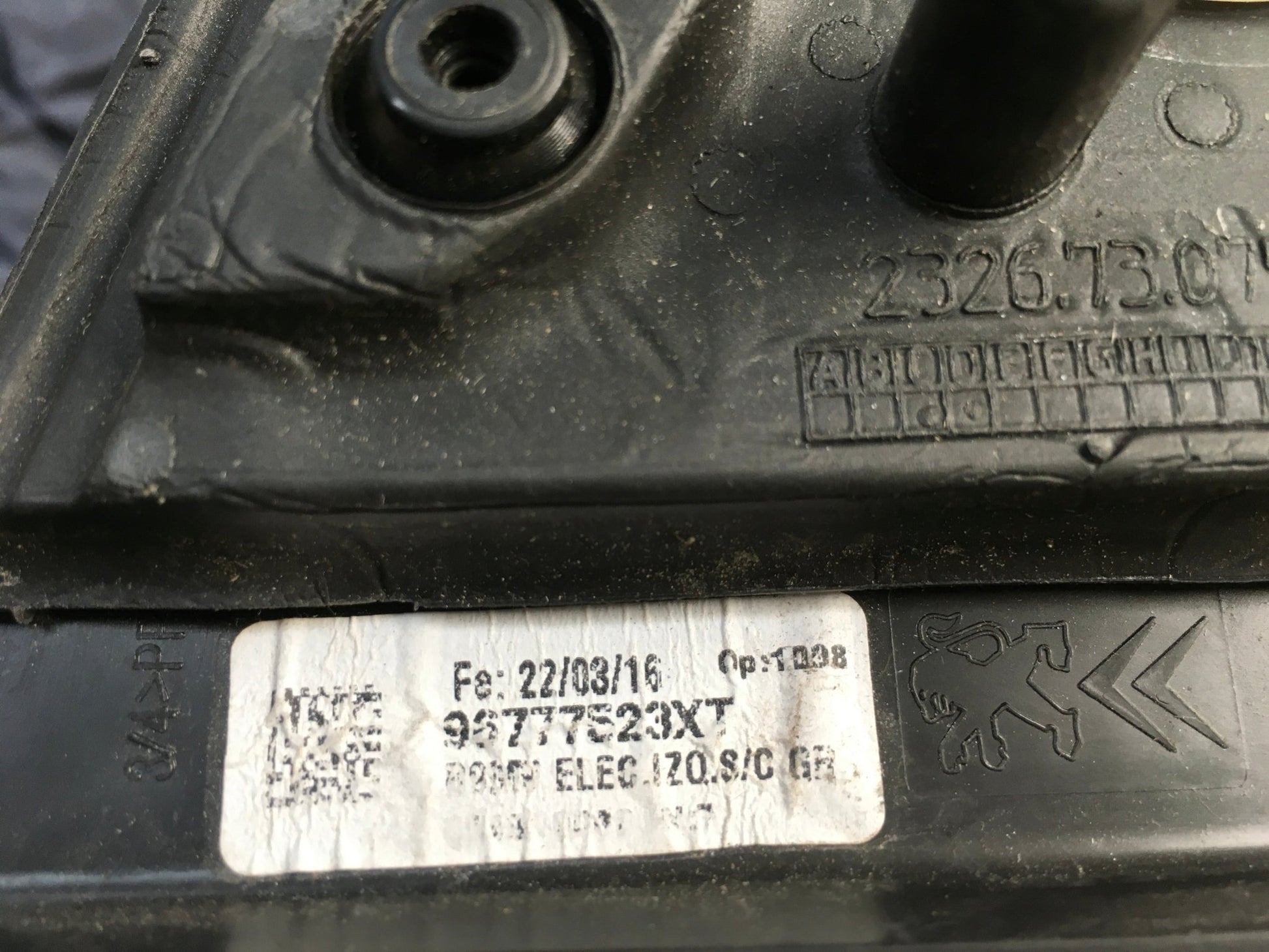 Retrovisor izq Berlingo Partner II - 96777523XT