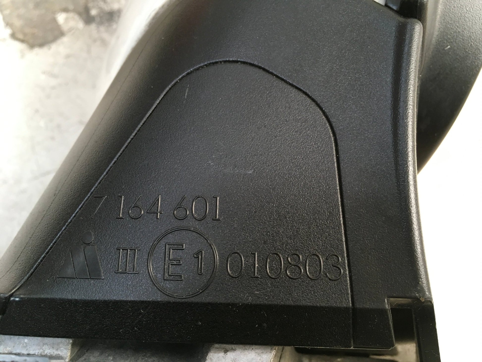 Retrovisor izq BMW E90 E81 - 7164601