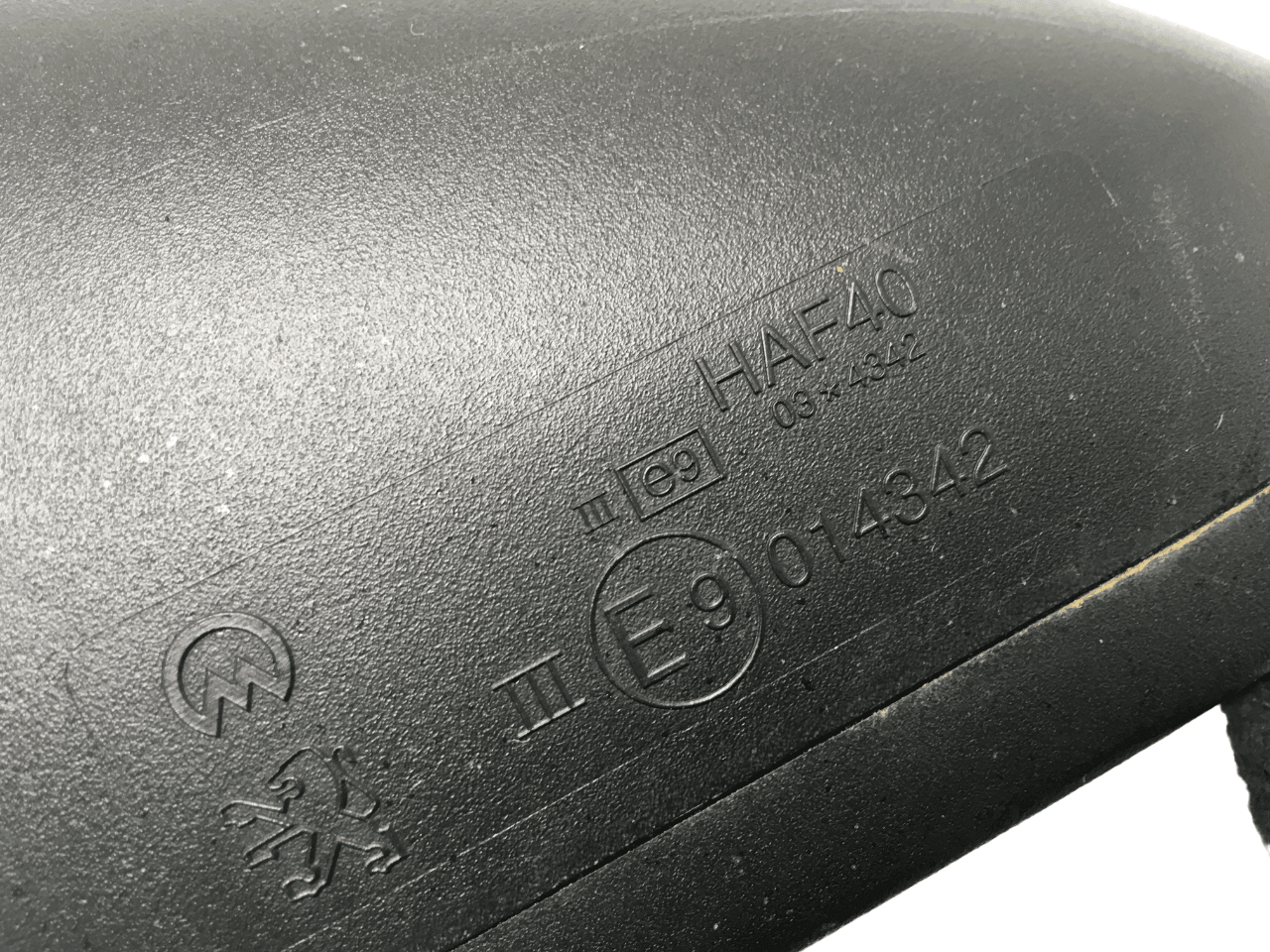 Retrovisor izq Peugeot 207 - E9014342