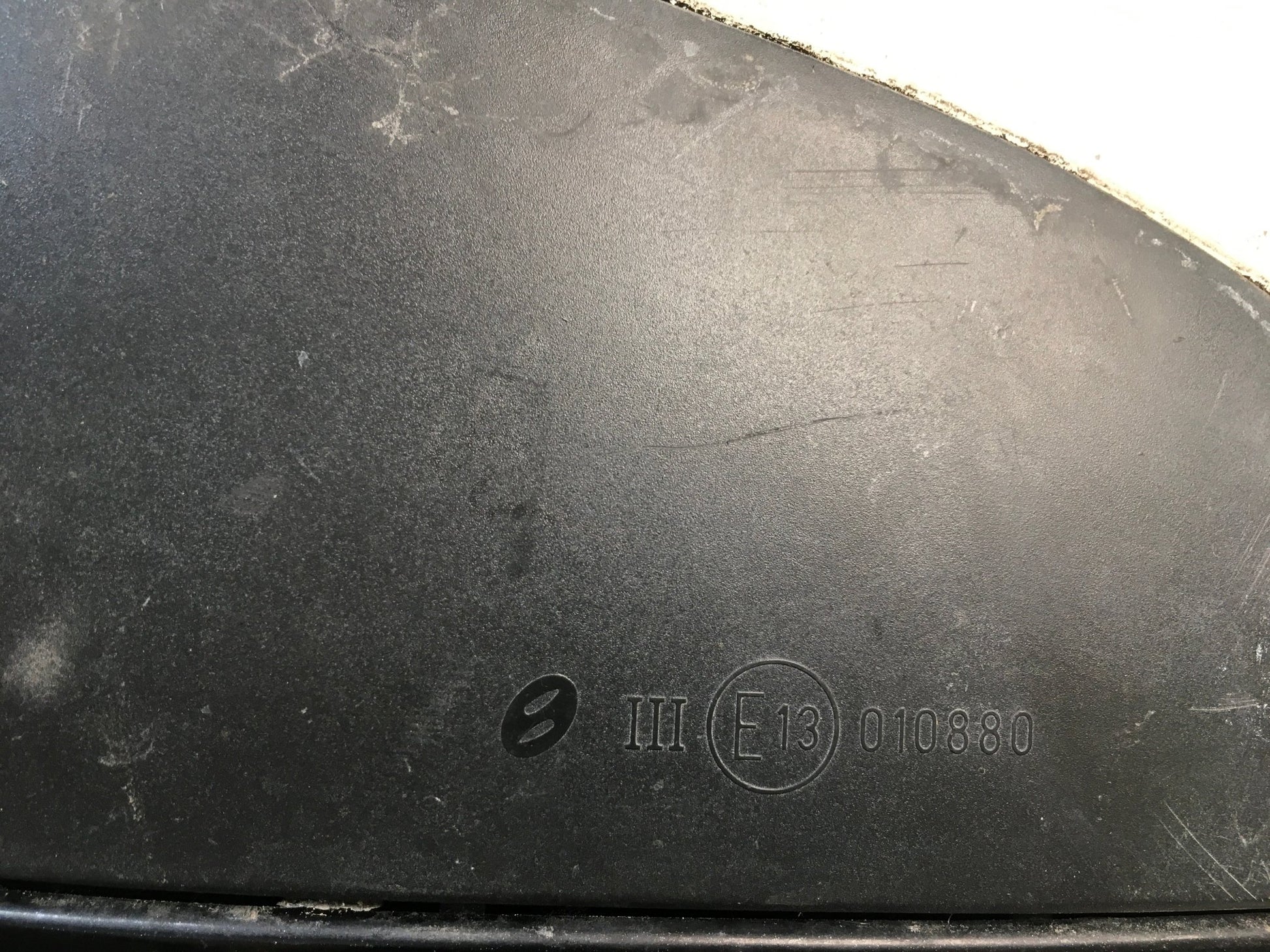 Retrovisor izq VW Golf V 1K - E13010880