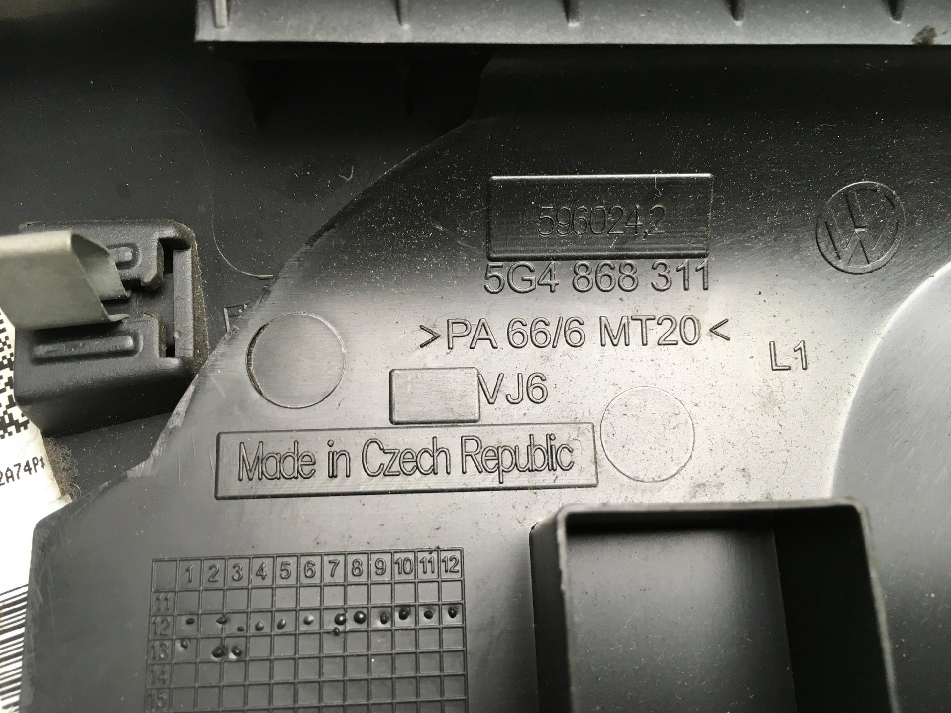 Revestimiento Pilar B izq VW Golf VII - 5G4868311