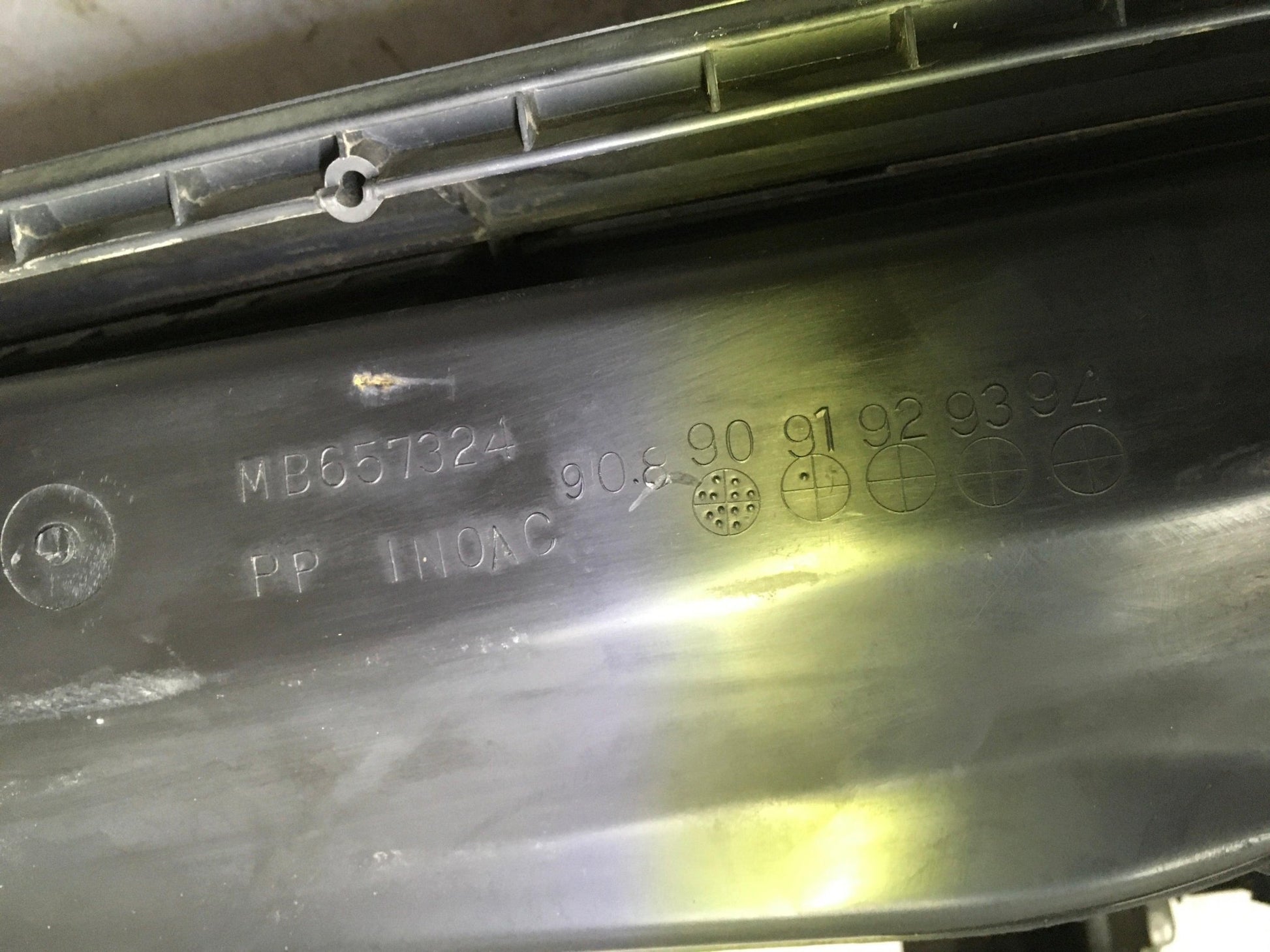 Salpicadero Mitsubishi Pajero II - MB657324