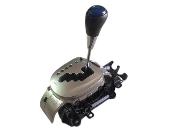 Toyota Yaris III gear selector