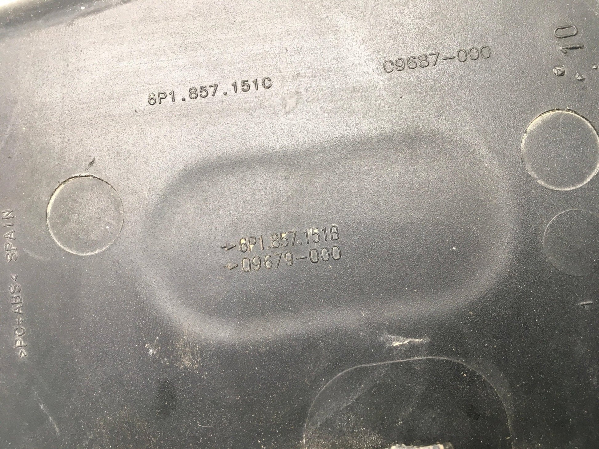 Señal de advertencia para Seat Ibiza IV - 6P1857151B