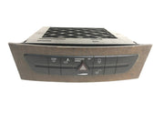 Señal Peligro Mercedes S211 - A2116800552 _