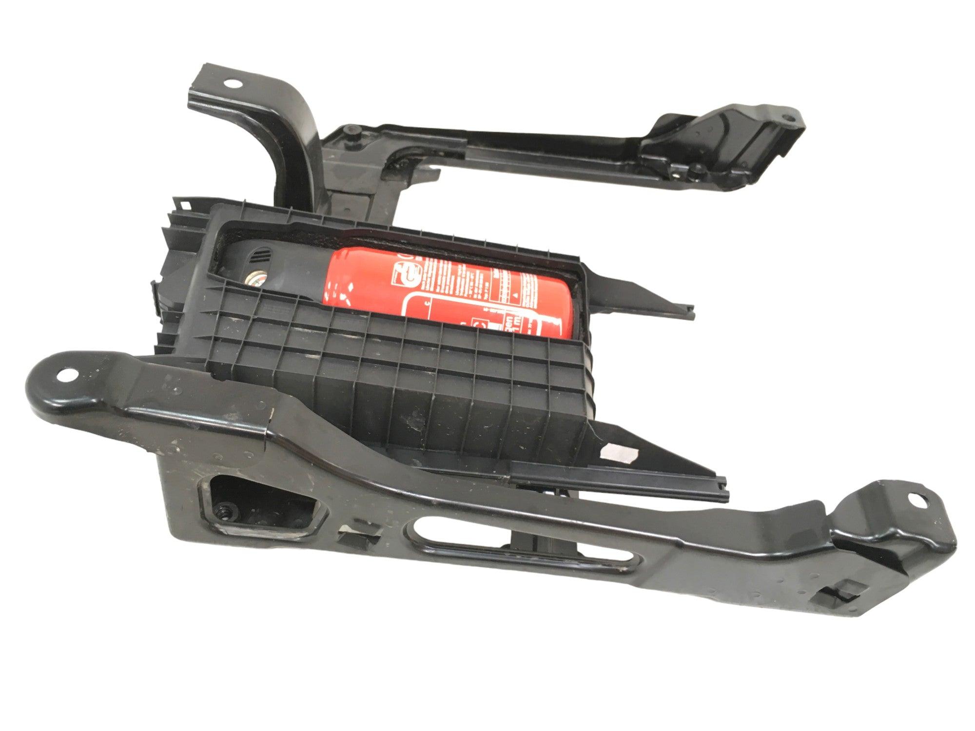 Soporte Asiento del dcho VW 7L0881678B - 7L0881678B