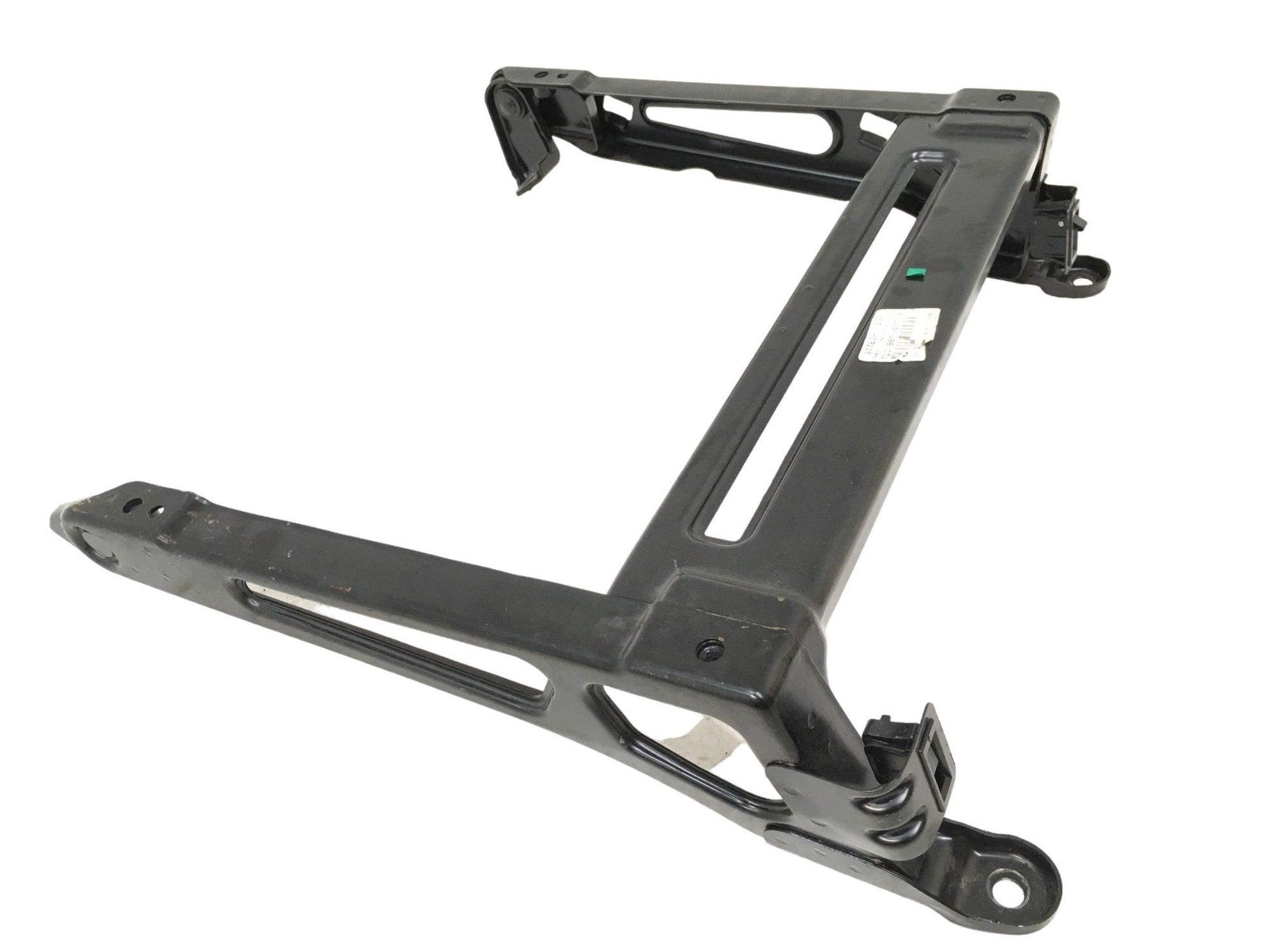 Soporte Asiento del izq VW 7L0881677B - 7L0881677B