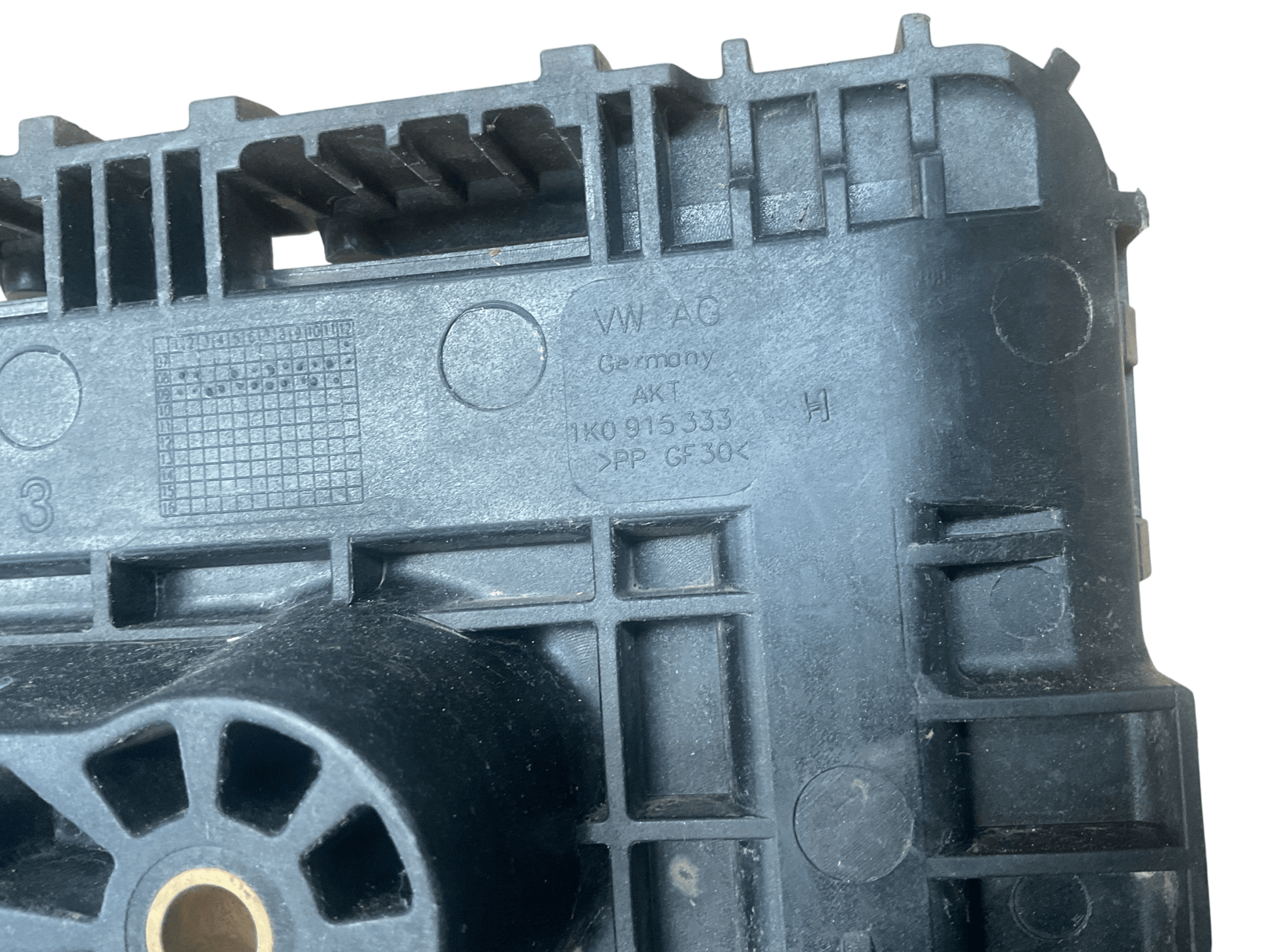 Soporte bateria VW Passat B6 05-10 - 1K0915333