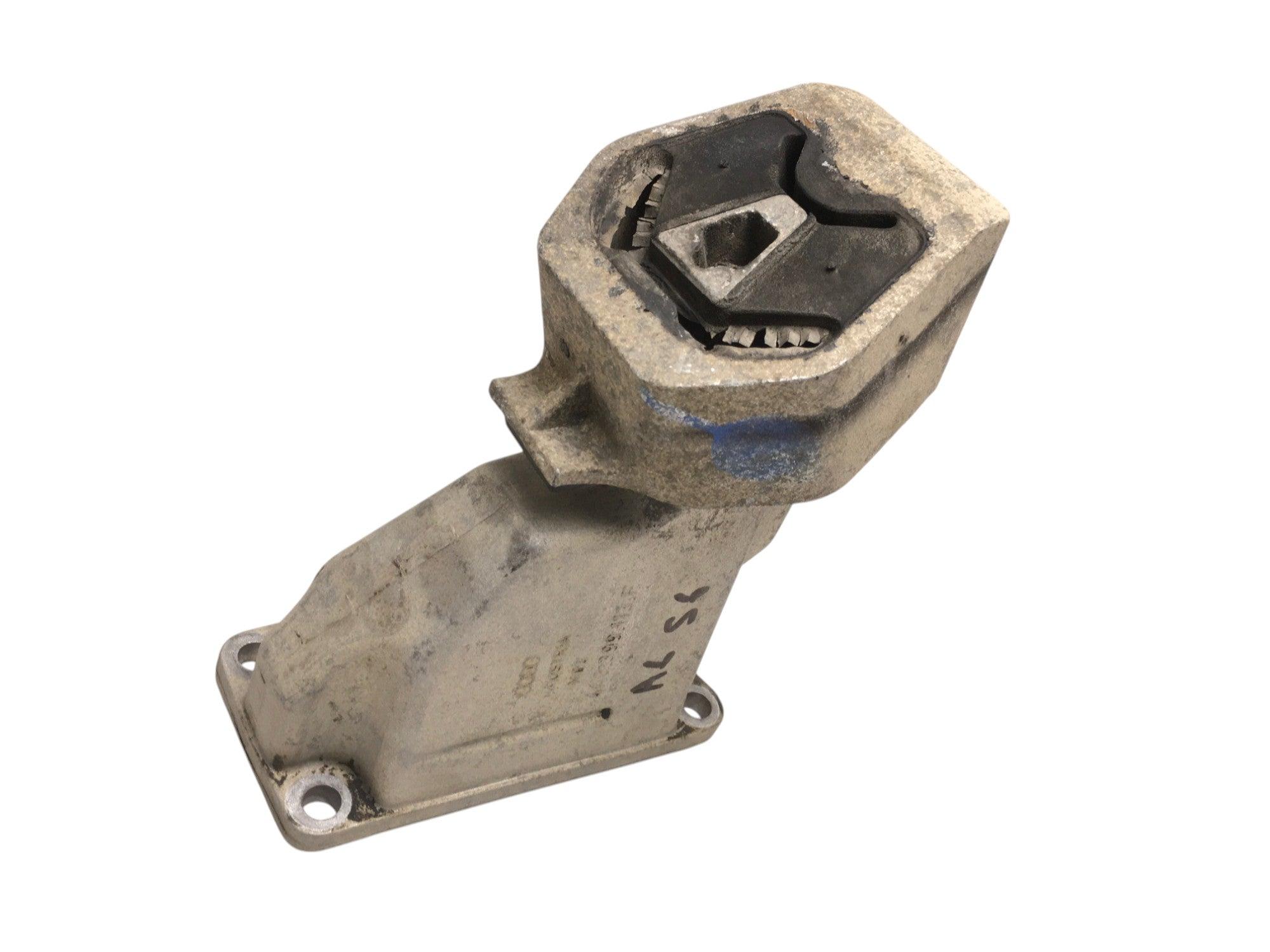 Soporte Caja Cambios Audi 4A0399113F - 4A0399113F