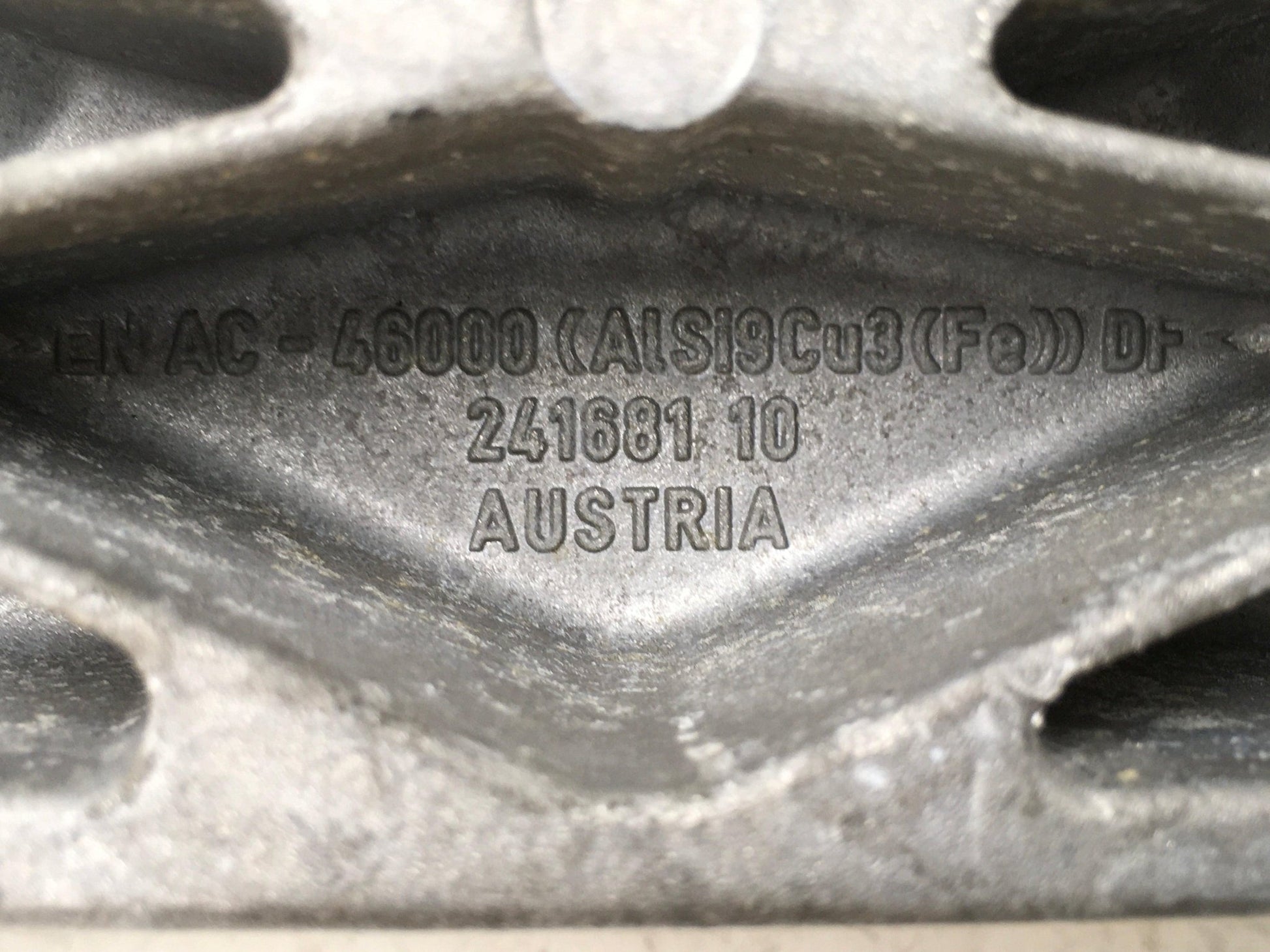 Soporte caja cambios BMW E90 E81 - 6771064