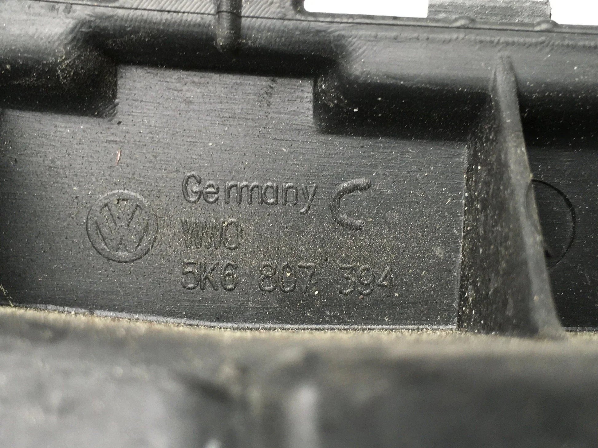 Soporte dcho parachoques VW Golf VI