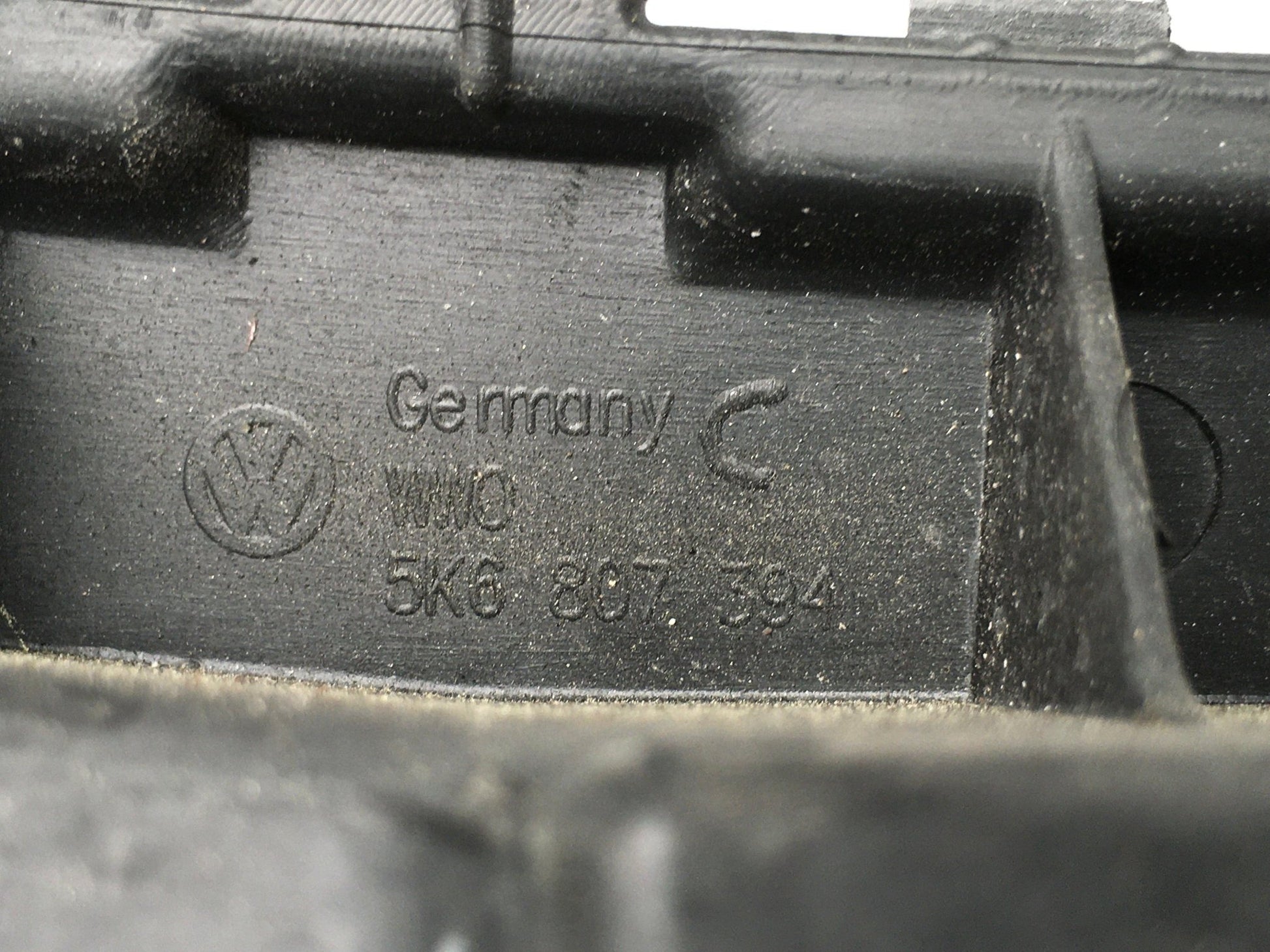 Soporte dcho parachoques VW Golf VI - 5K6807394