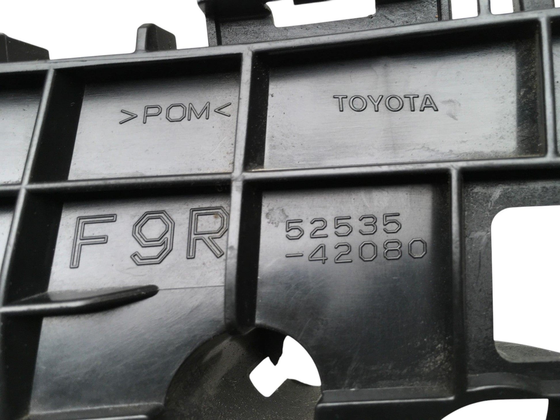 Soporte dcho paragolpes delantero Toyota Rav4 A40 - 5253542080