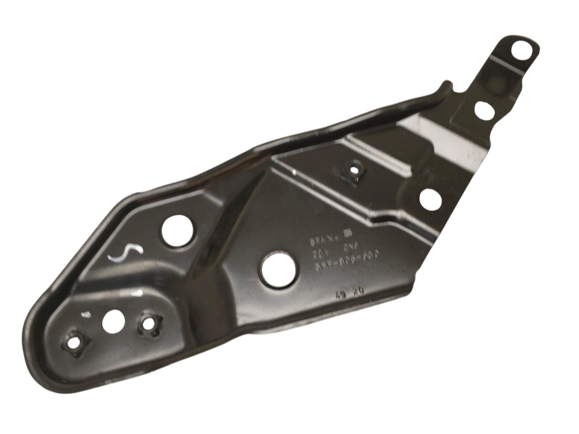 Soporte faro dcho Cupra Formentor - 5FF806930