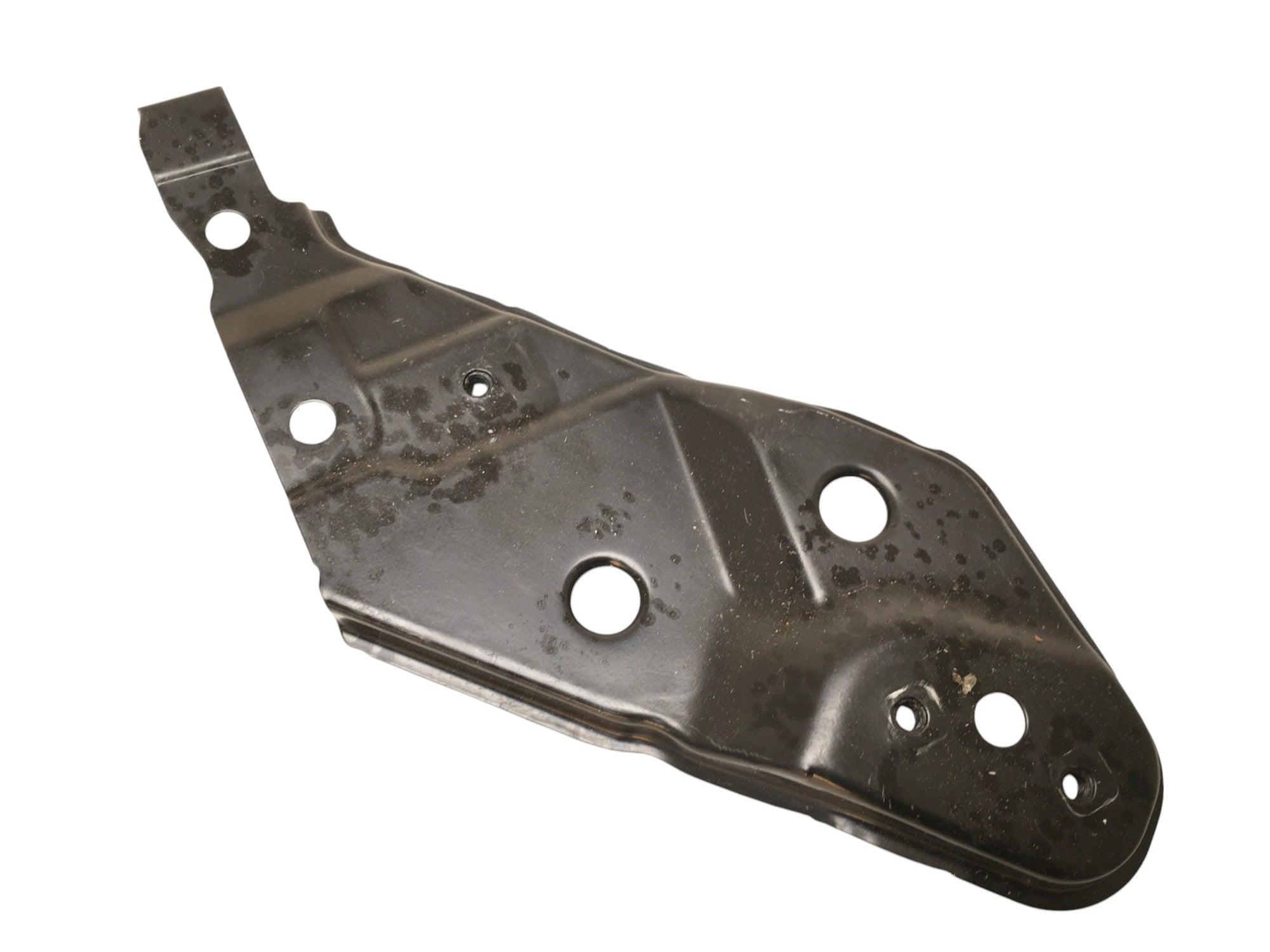 Soporte faro dcho Cupra Formentor - 5FF806930