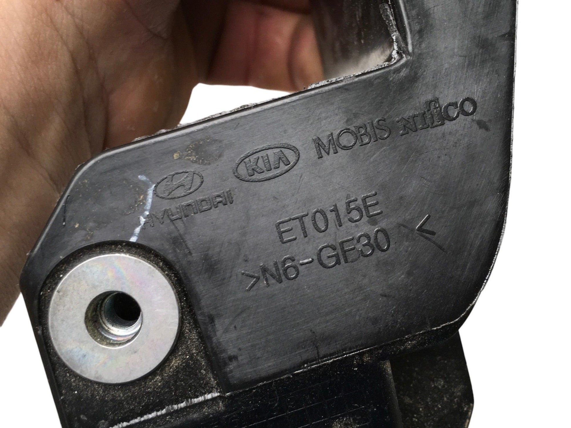 Soporte Faro dcho Kia Ceed CD - ET015E