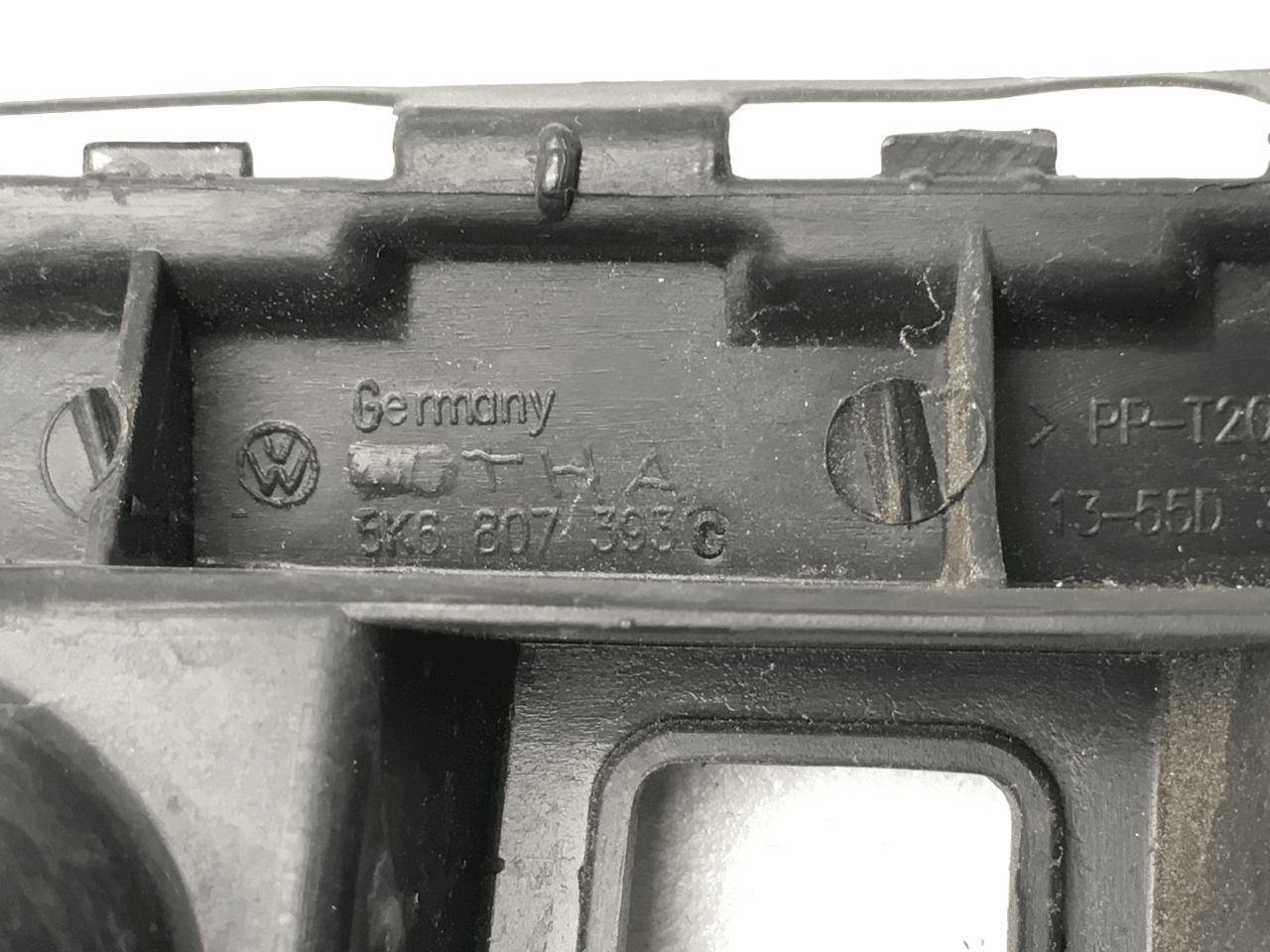 Soporte izq parachoques VW Golf VI - 5K6807393