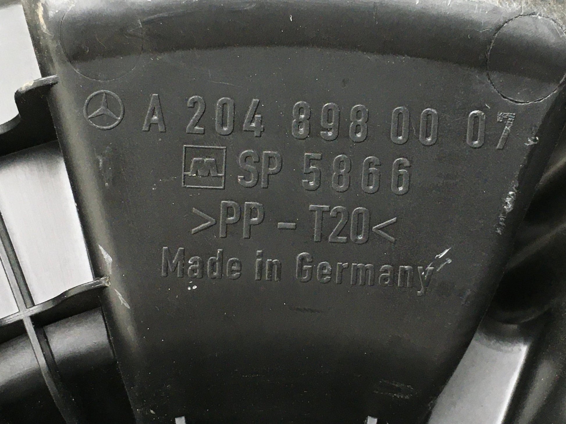 Soporte llanta repuesto Mercedes A2048980007 - A2048980007