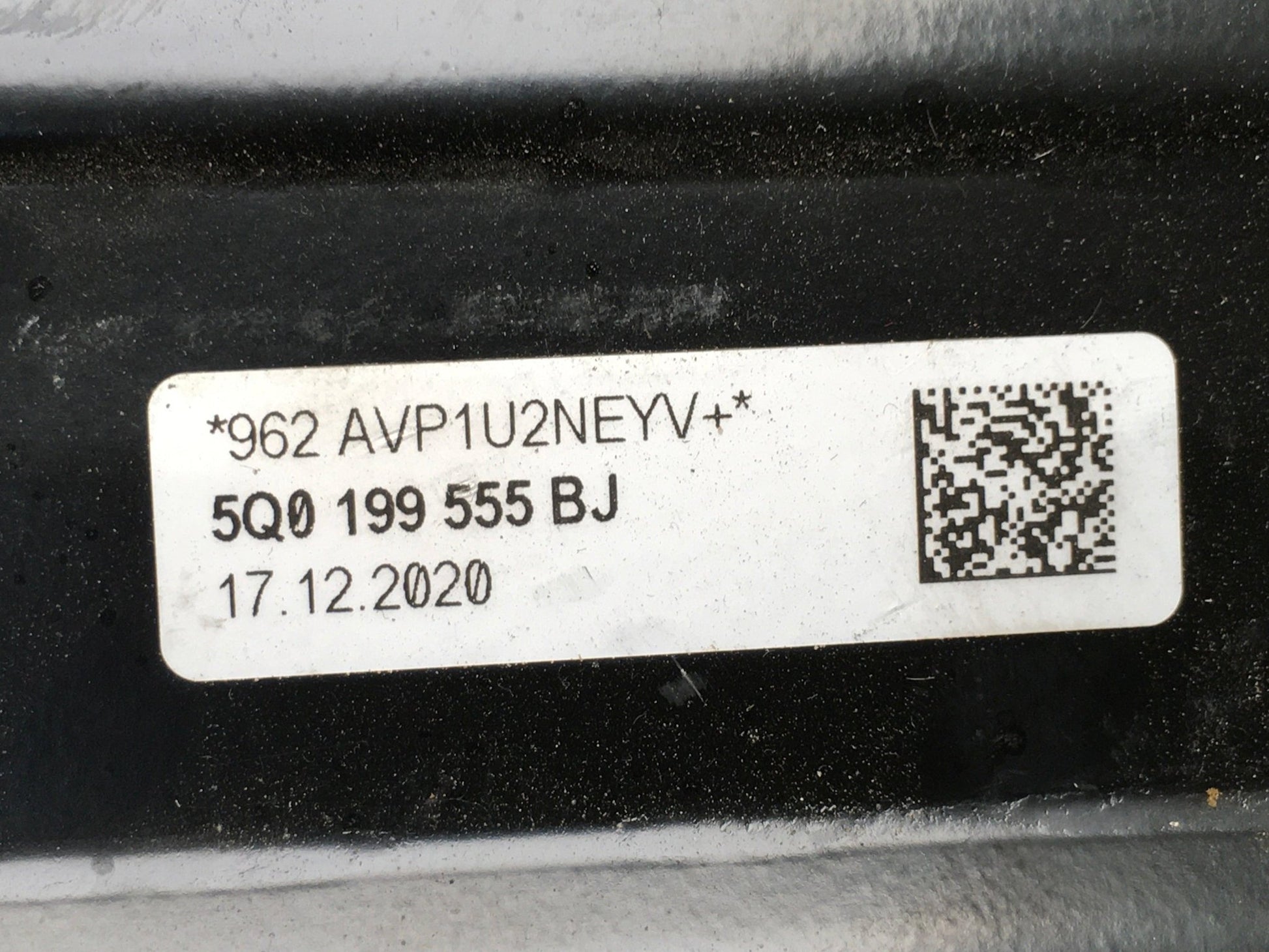 Soporte motor izq VW 5Q0199555BJ - 5Q0199555BJ